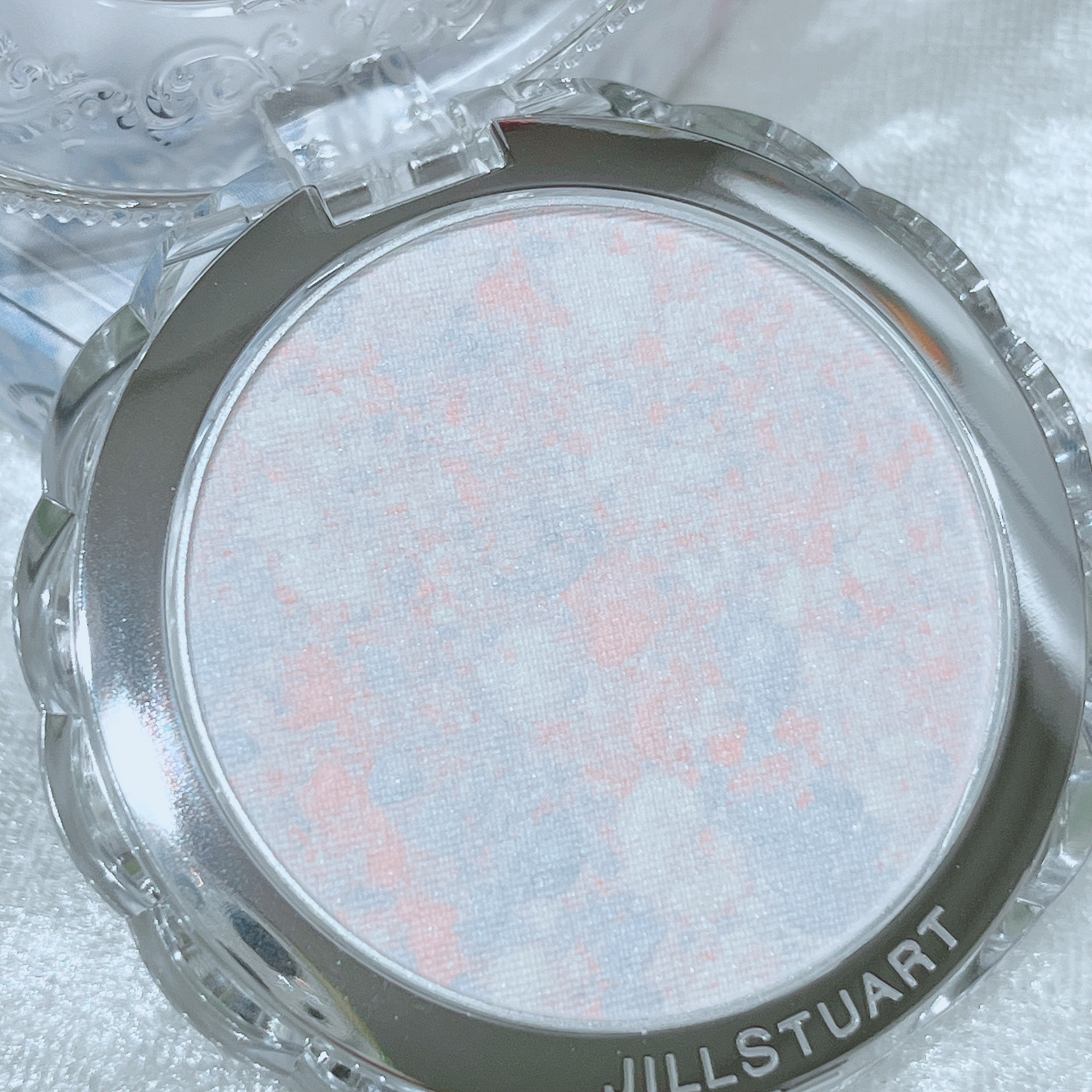 ジルスチュアート ニュアンスパール ハイライター/JILL STUART/パウダーハイライトを使ったクチコミ（3枚目）