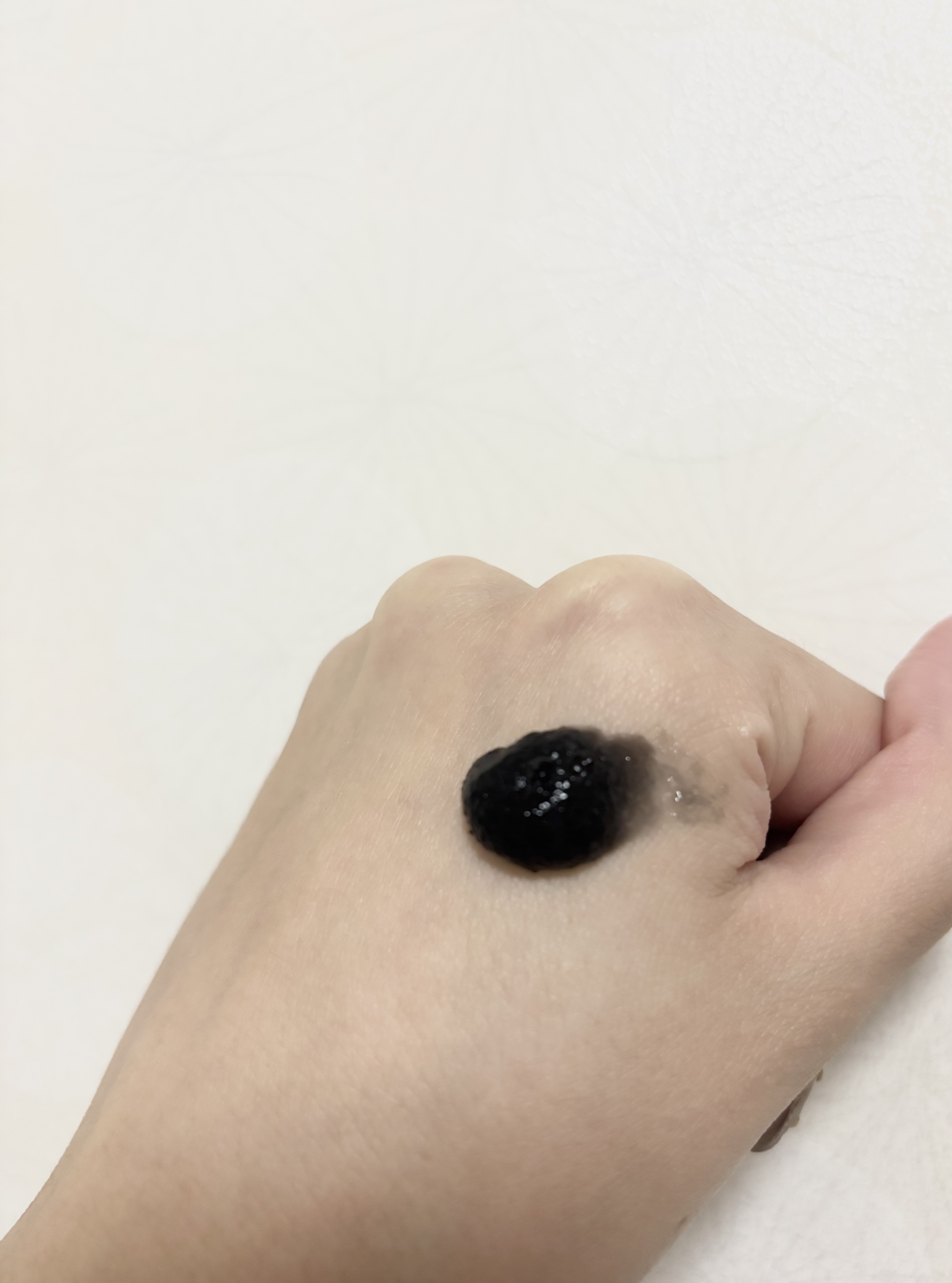 BLACK JELLY WASH（ブラックジェリーウォッシュ）/PLUEST/その他洗顔料を使ったクチコミ（2枚目）