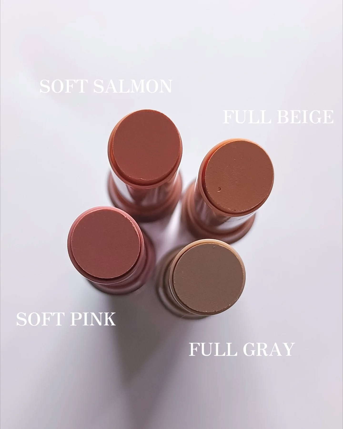 カバーリップベース/BANILA CO/リップライナーを使ったクチコミ（2枚目）