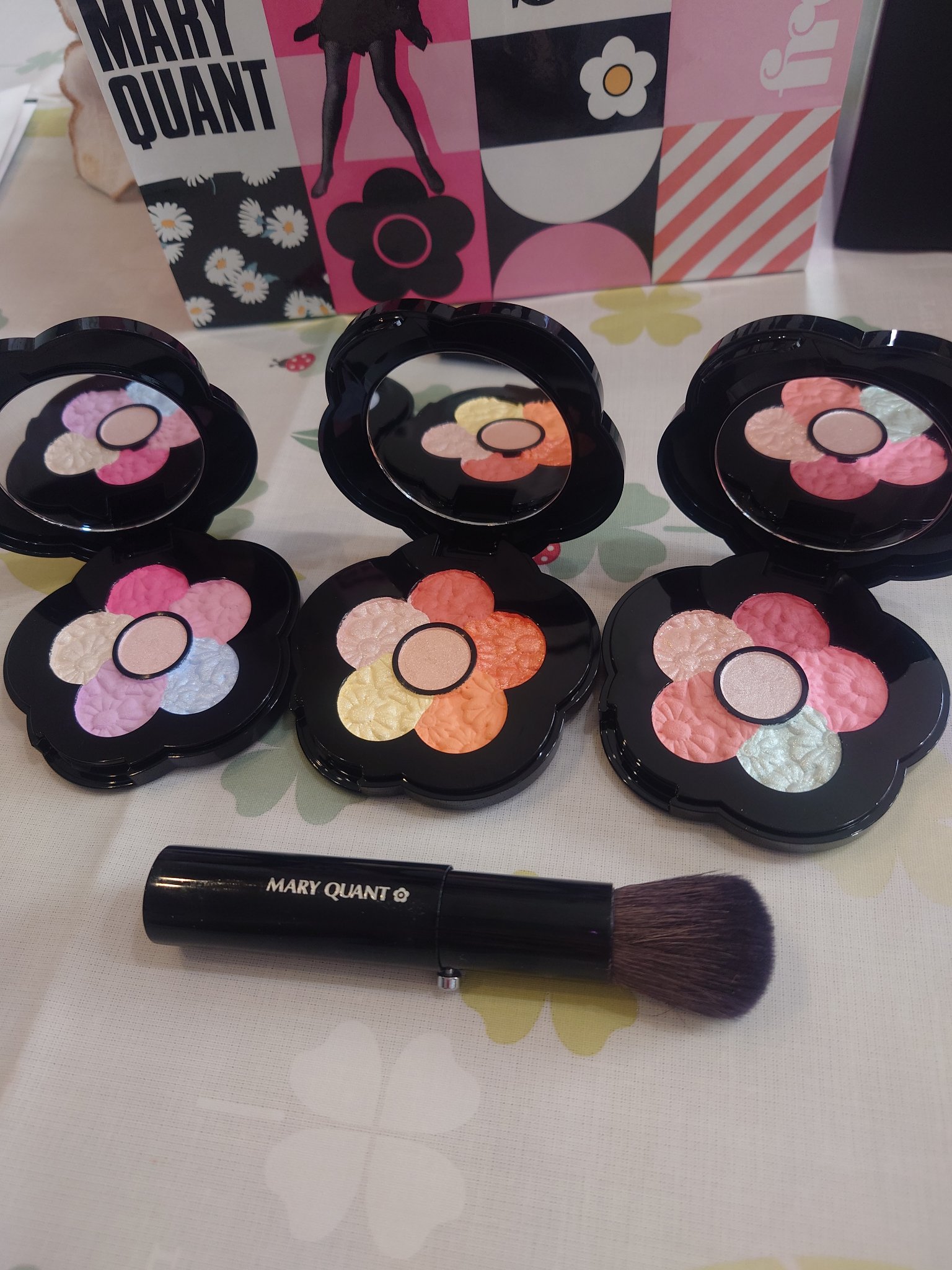 チアリー カラーズ フォー チークス/MARY QUANT/パウダーチークを使ったクチコミ（3枚目）