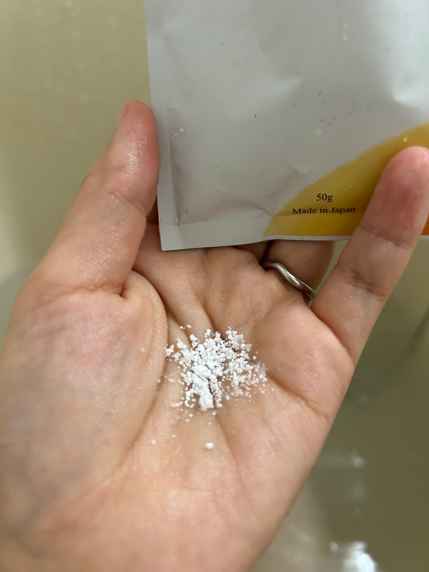 バスソルト オレンジ&グレープフルーツ/mariness/無機塩系入浴剤を使ったクチコミ(2枚目)