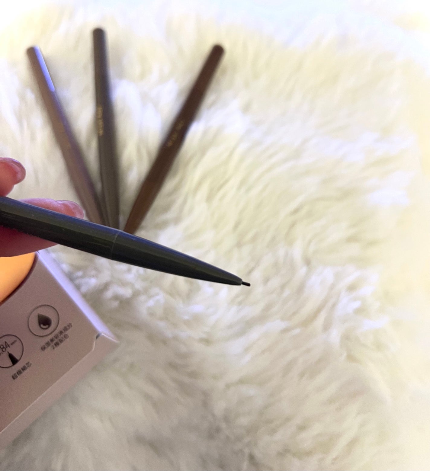 パウダリーアイブロウペンシル スリム/ミゼルエディ/アイブロウペンシルを使ったクチコミ(3枚目)