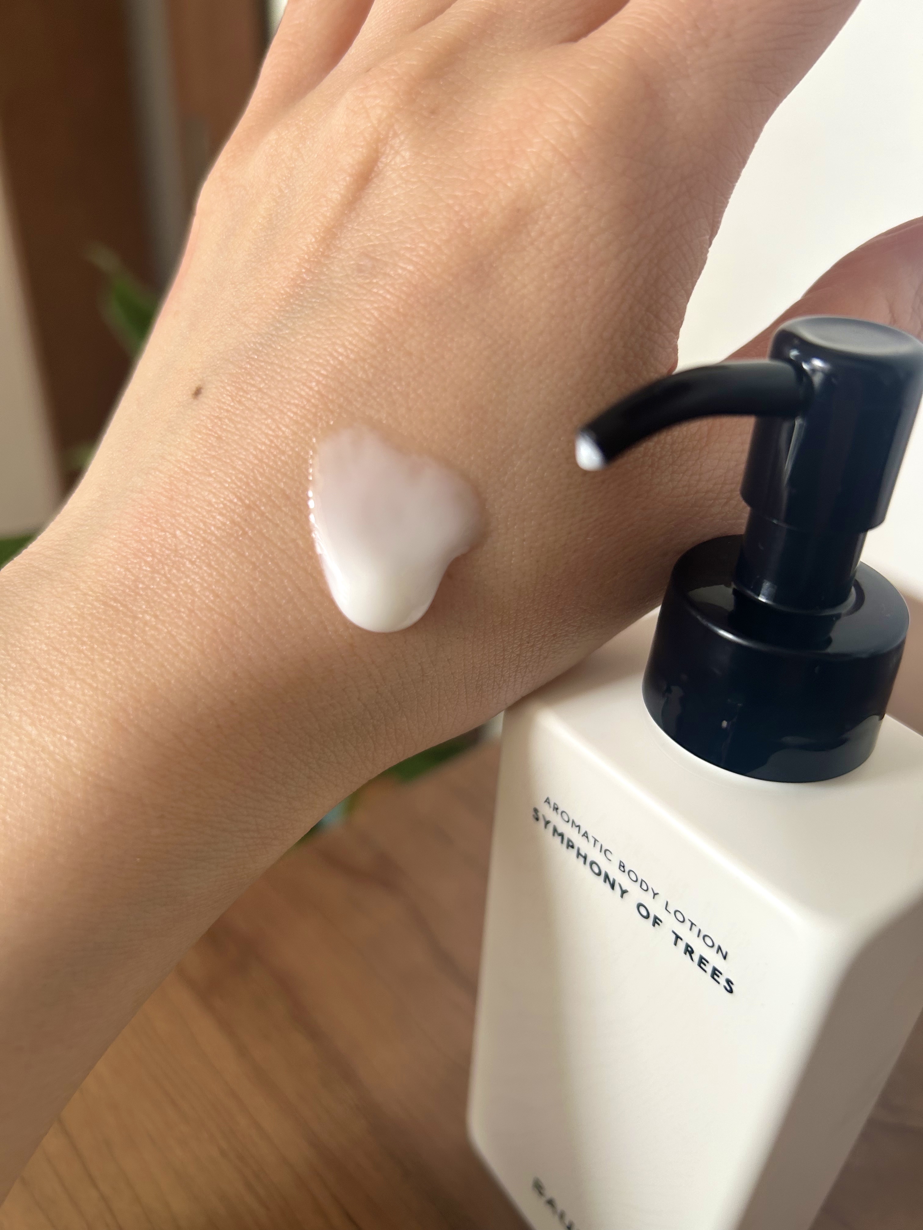 アロマティック ボディローション １/BAUM/ボディローションを使ったクチコミ（3枚目）