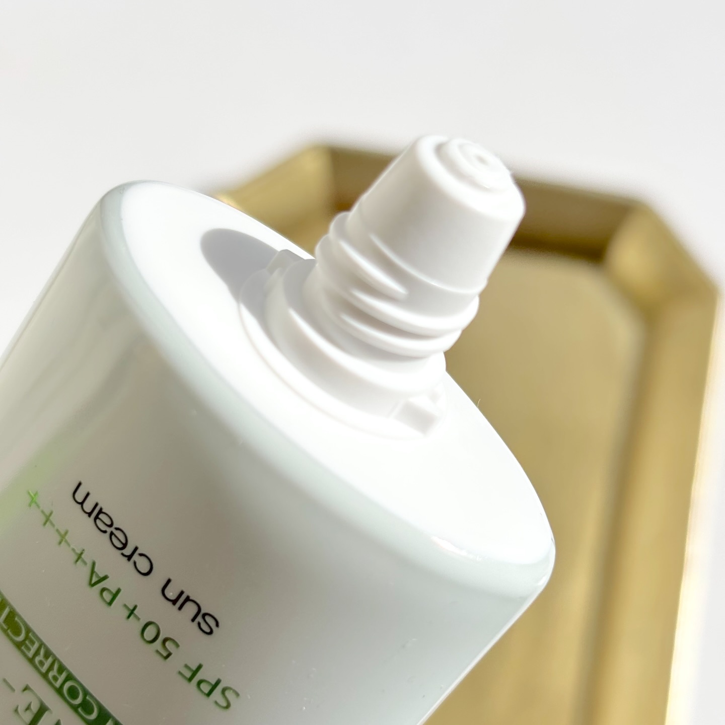 クリーンティーツリーリポソームトーンアップサンクリーム（グリーン）/ダルバ/日焼け止めクリームを使ったクチコミ（3枚目）