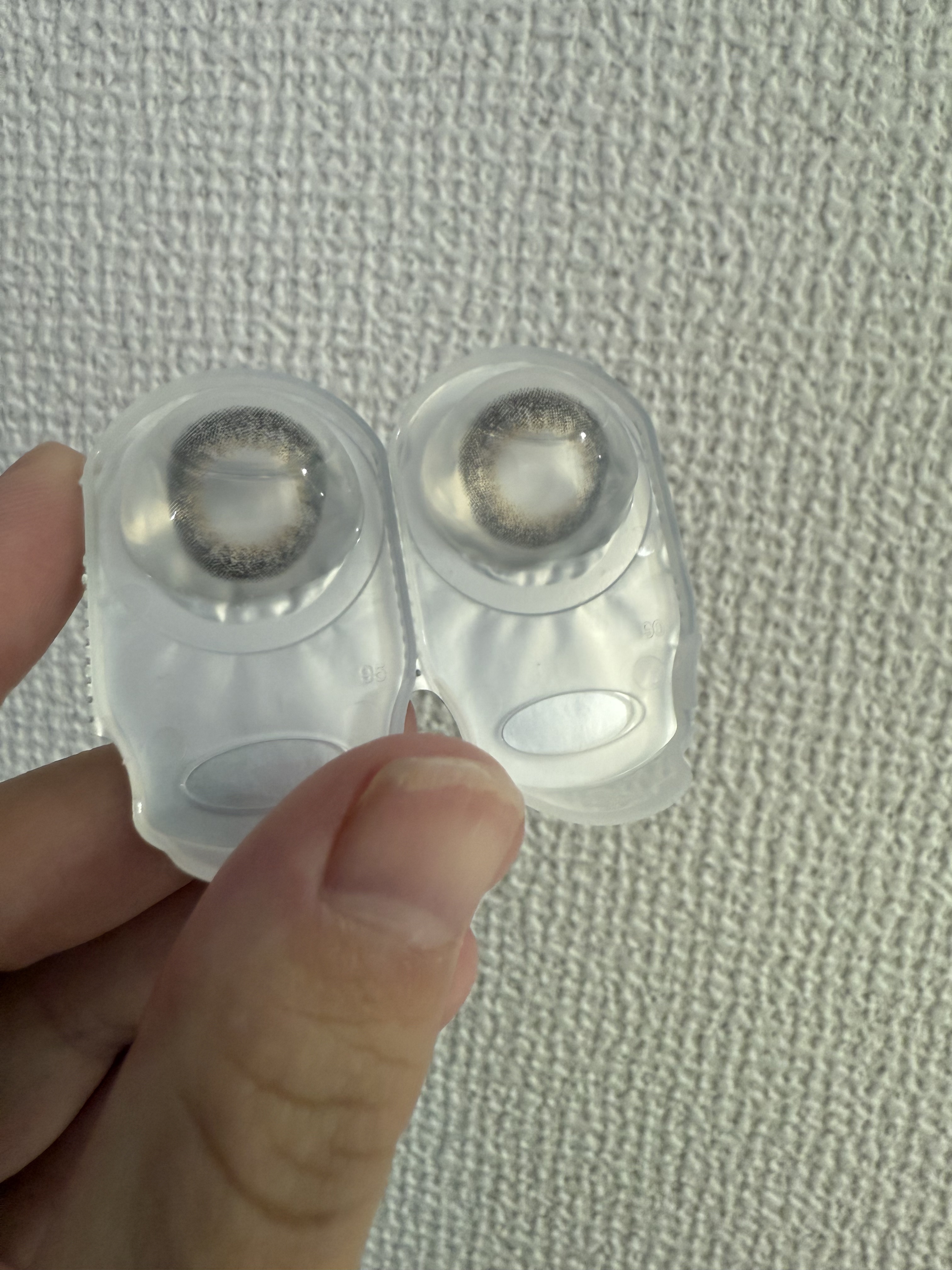 エバーカラーワンデーナチュラル モイストレーベルUV/エバーカラー/ワンデー（１DAY）カラコンを使ったクチコミ（3枚目）