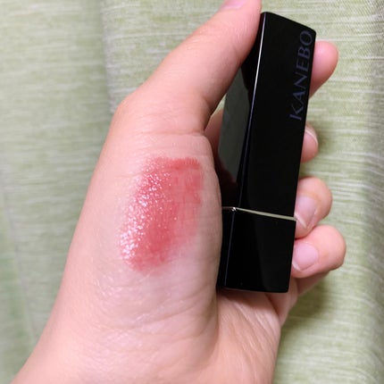 ルージュスターヴァイブラント/KANEBO/口紅を使ったクチコミ(2枚目)