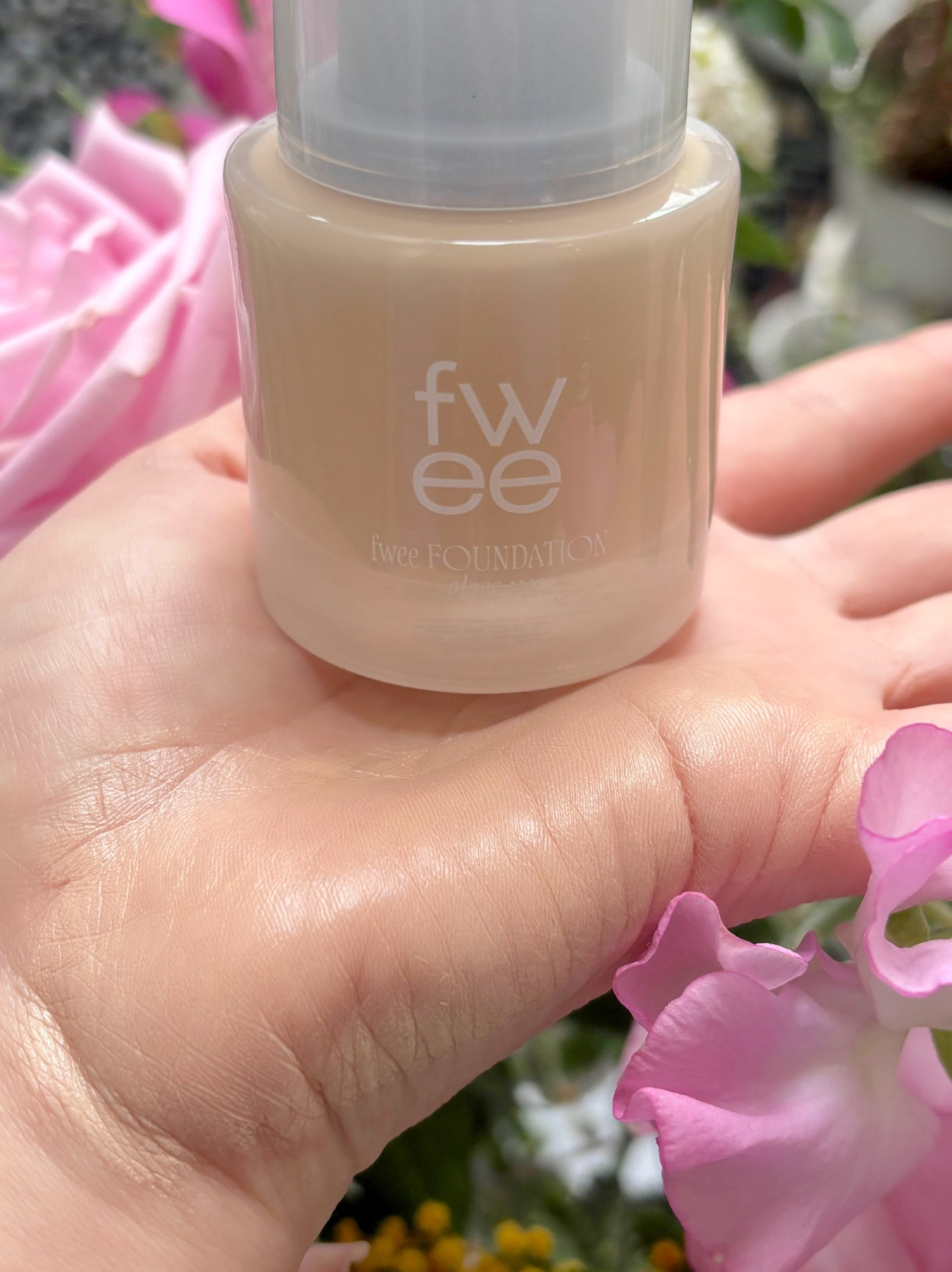 フィーファンデーションガラス/fwee/リキッドファンデーションを使ったクチコミ(8枚目)