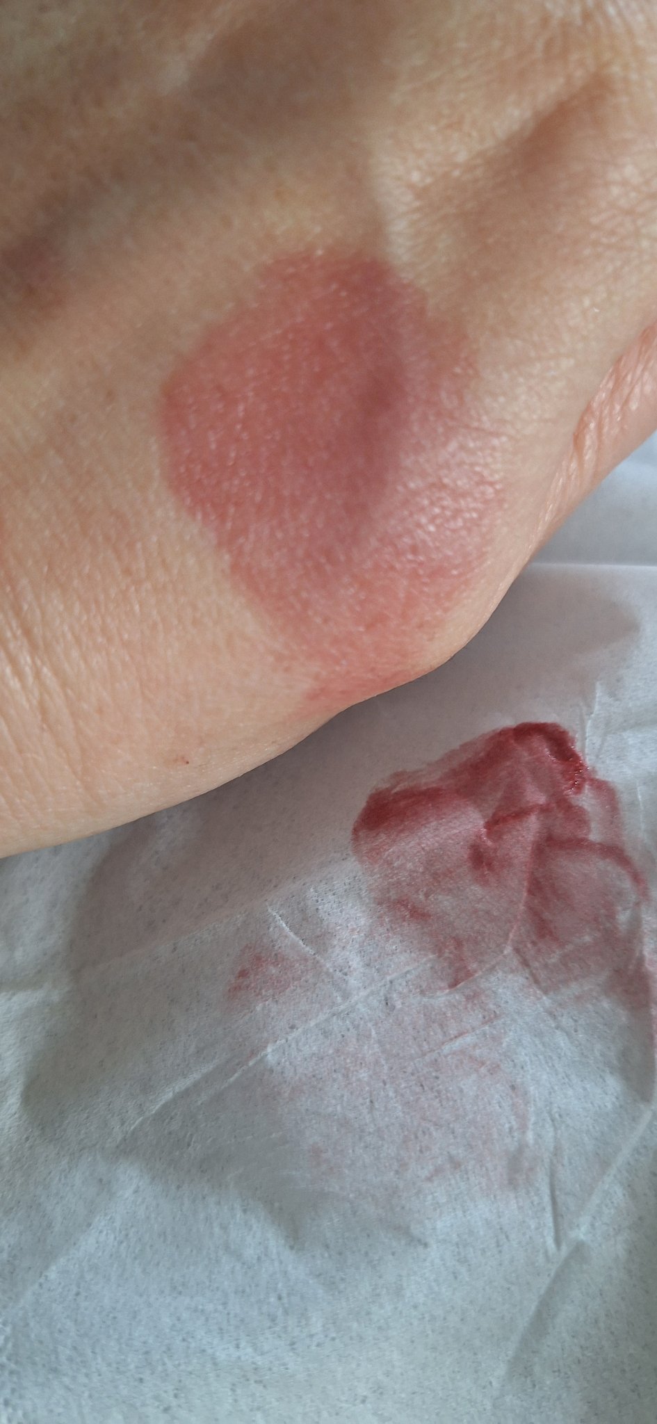 ザ ジューシーラスティングティント/rom&nd/リップティントを使ったクチコミ（3枚目）