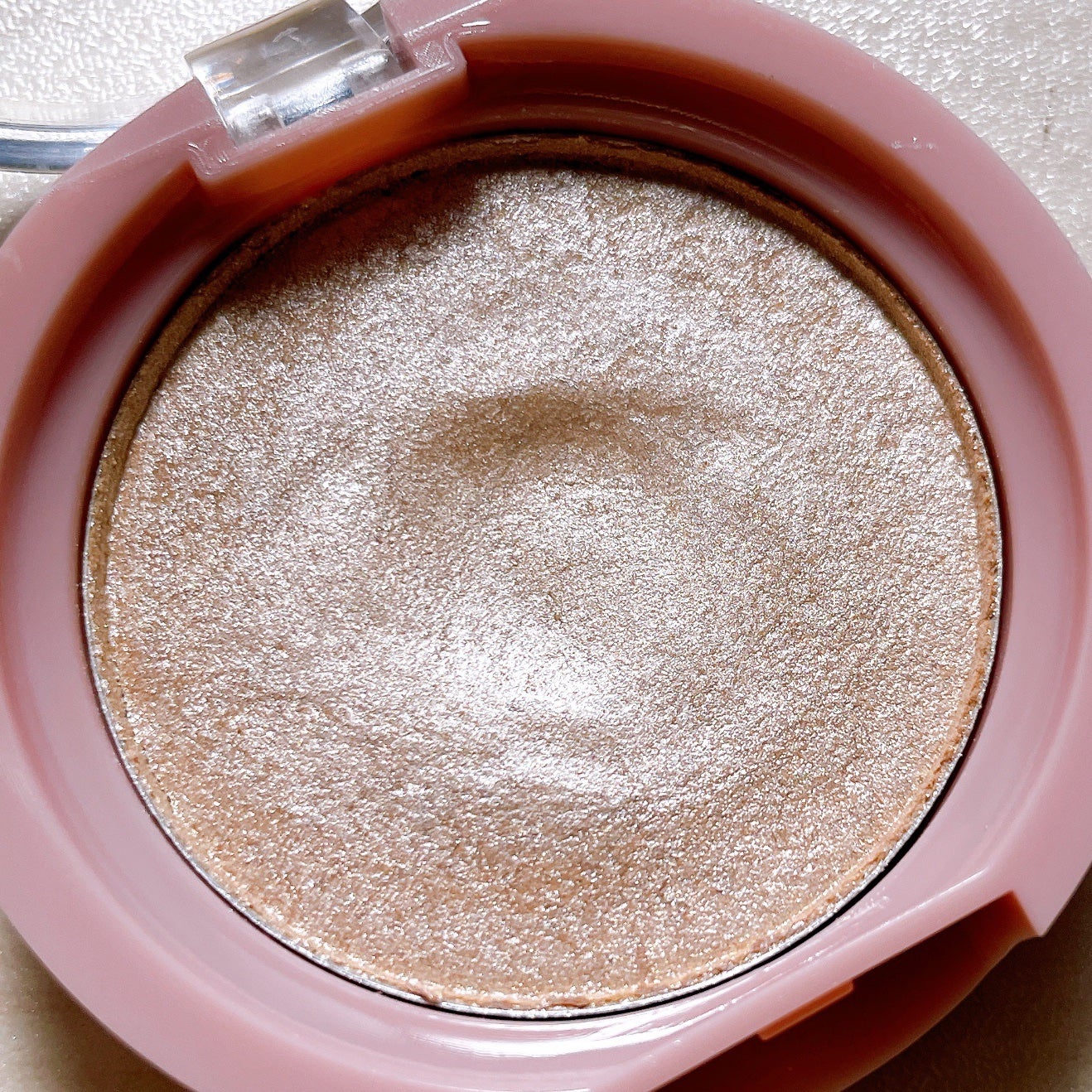 &. WithCharm レア感覚ハイライター/DAISO/クリームハイライトを使ったクチコミ(4枚目)