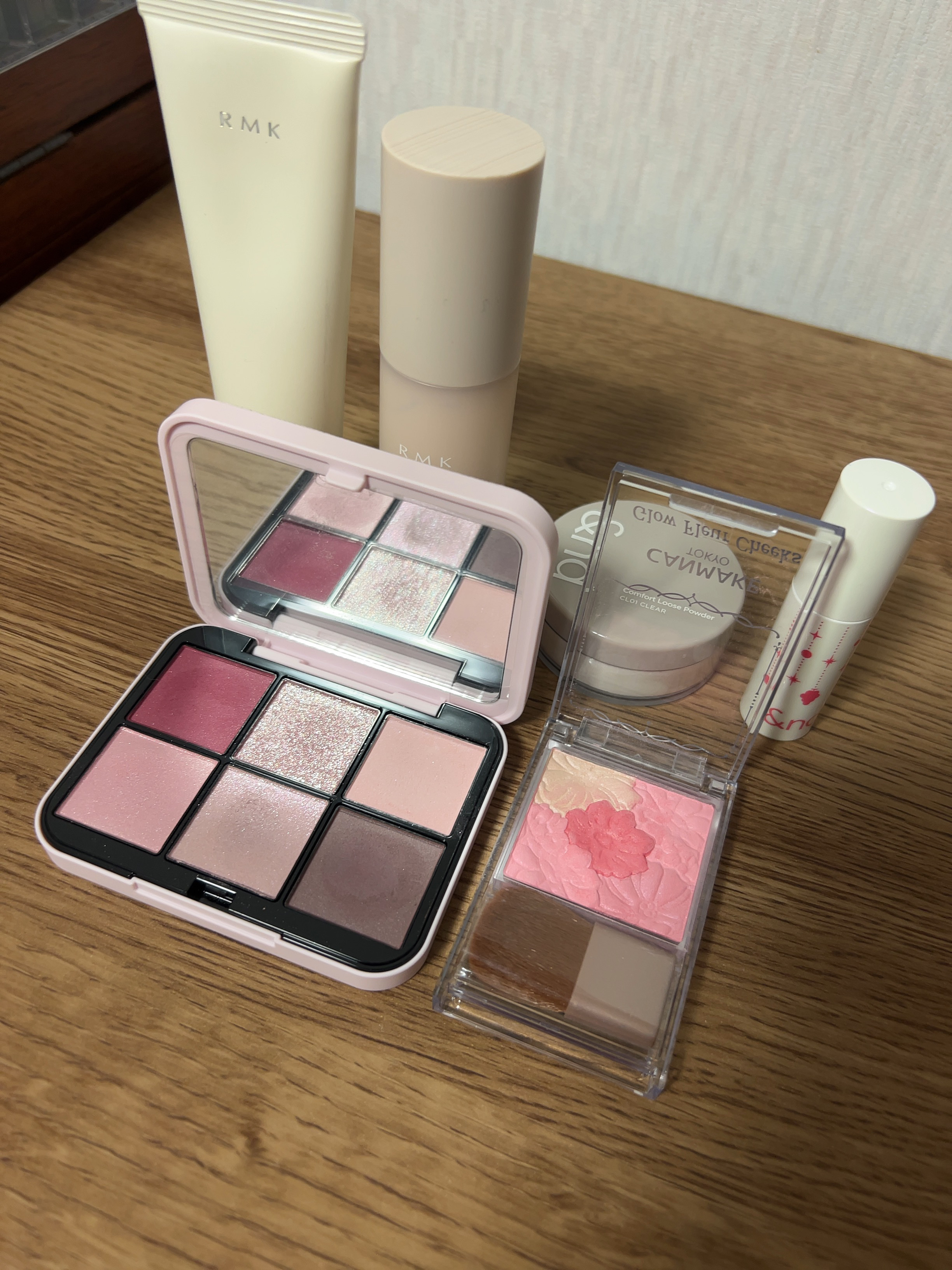 グロウフルールチークス/キャンメイク/パウダーチークを使ったクチコミ（2枚目）