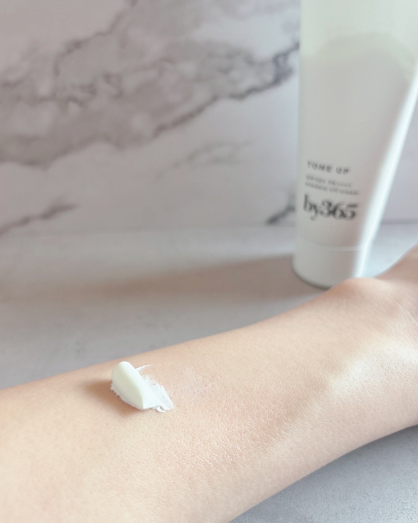 by365 パウダリーUVクリーム トーンアップ/ナリスアップ/日焼け止め・UVケアを使ったクチコミ(3枚目)