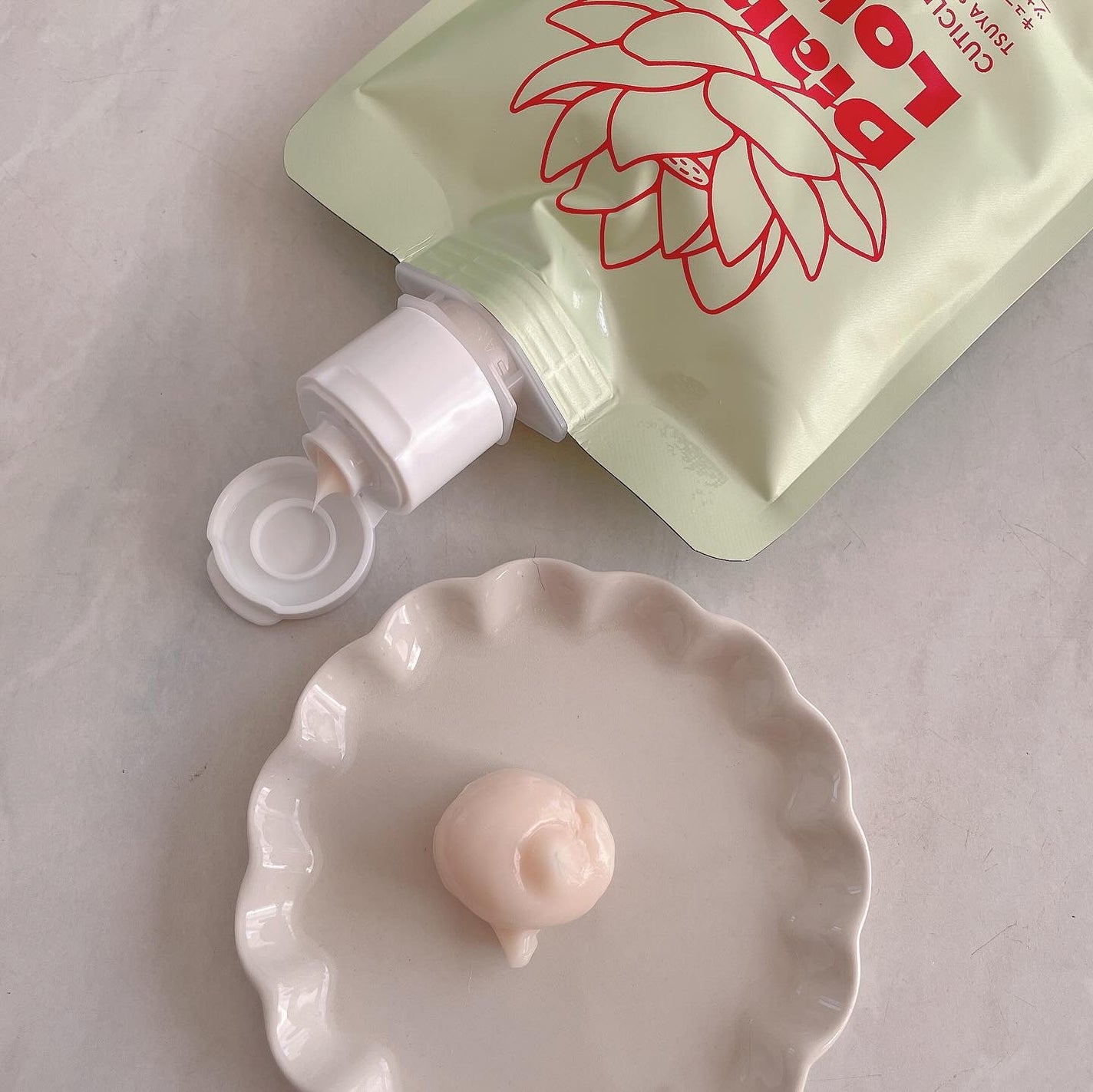 パイン on LIPS 「こんにちは。今日ご紹介したいのはDianeLotusキューティ..」(4枚目)