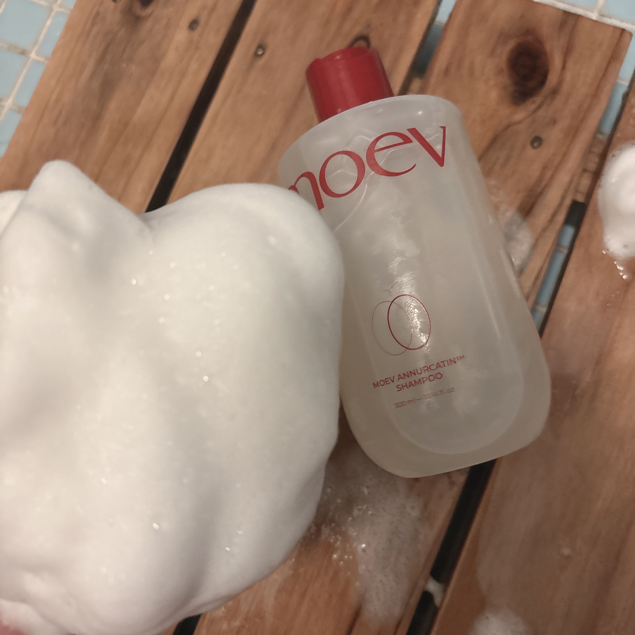 モエブ アヌカチン シャンプー/トリートメント/moev/市販シャンプーを使ったクチコミ（2枚目）