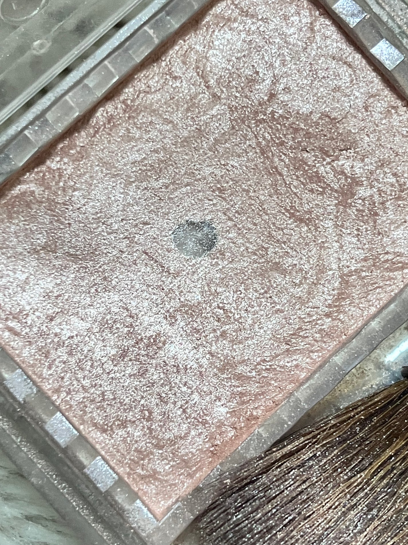 パールグロウハイライト/CEZANNE/パウダーハイライトを使ったクチコミ(3枚目)