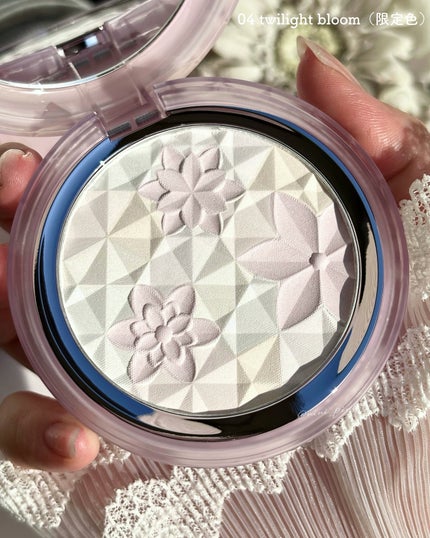 AQ オーラ リフレクター/DECORTÉ/プレストパウダーを使ったクチコミ(4枚目)