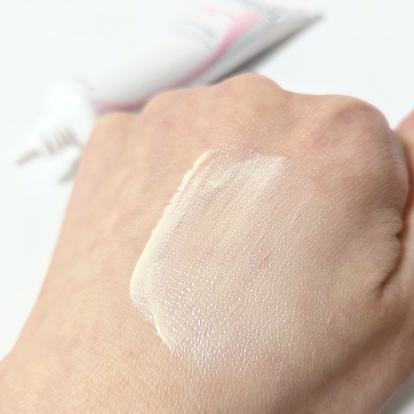 アドバンスドリペア　ＡＩトーンアップ　ベージュ/PHYSIOGEL/日焼け止めクリームを使ったクチコミ（2枚目）