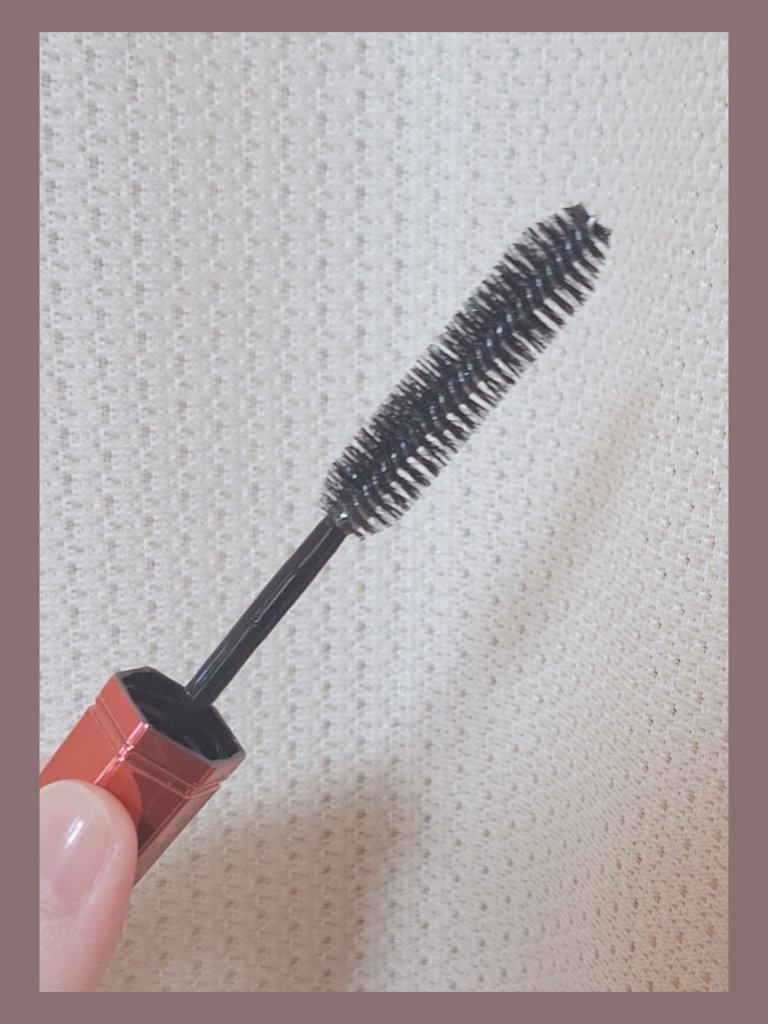 アンドハニー マトメイク スティック ミラクルホールド4.0/&honey/ヘアジェルを使ったクチコミ（2枚目）