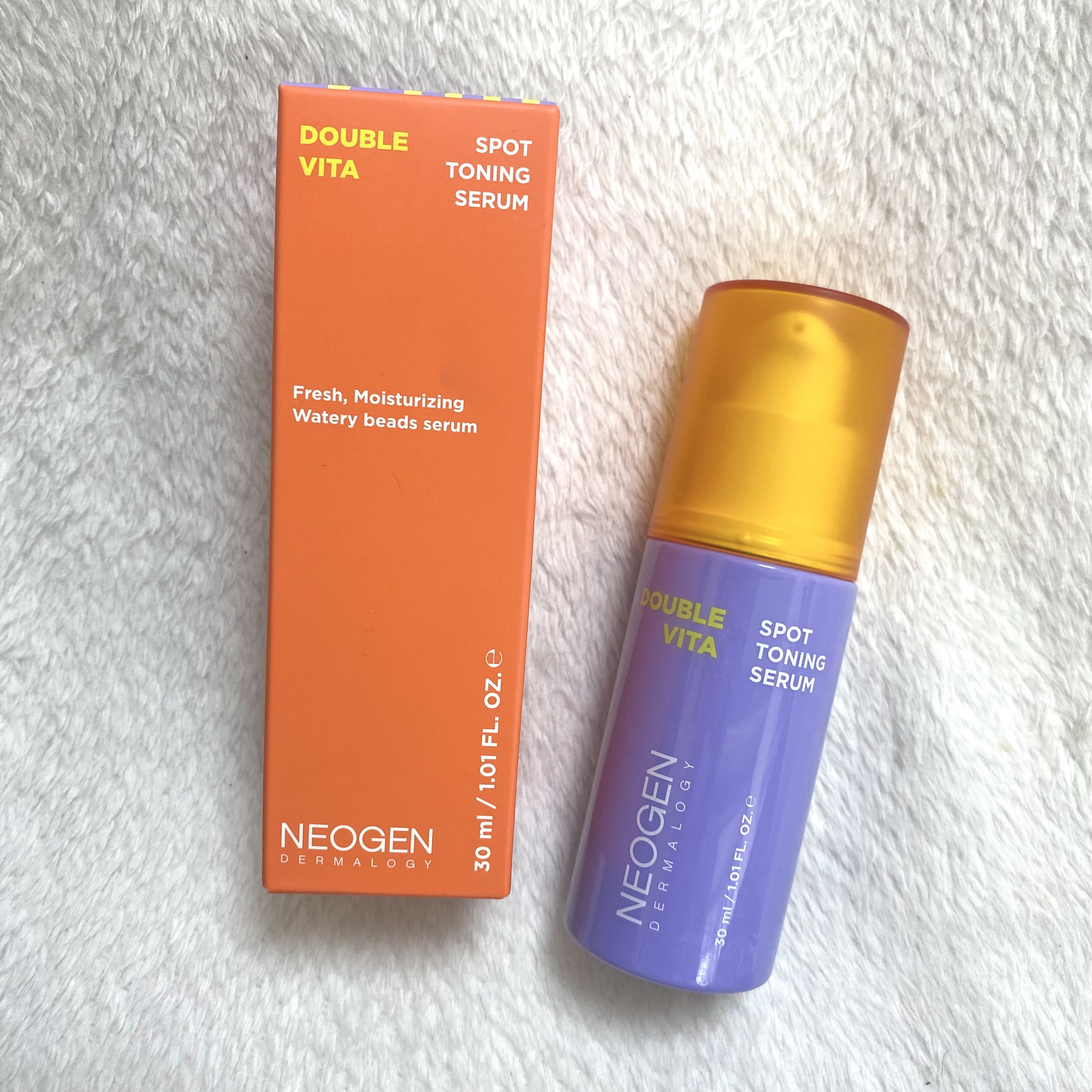こちらはNEOGEN(ネオゼン)のDOUBLE VITA SPOT TONING SERUM(ダブルビタスポットトーニングセラム)です✨✨

シミとダークスポット集中ケアと肌のキメのダブルトーンアップ効果のハイブリットカプセルセラム🤩👌