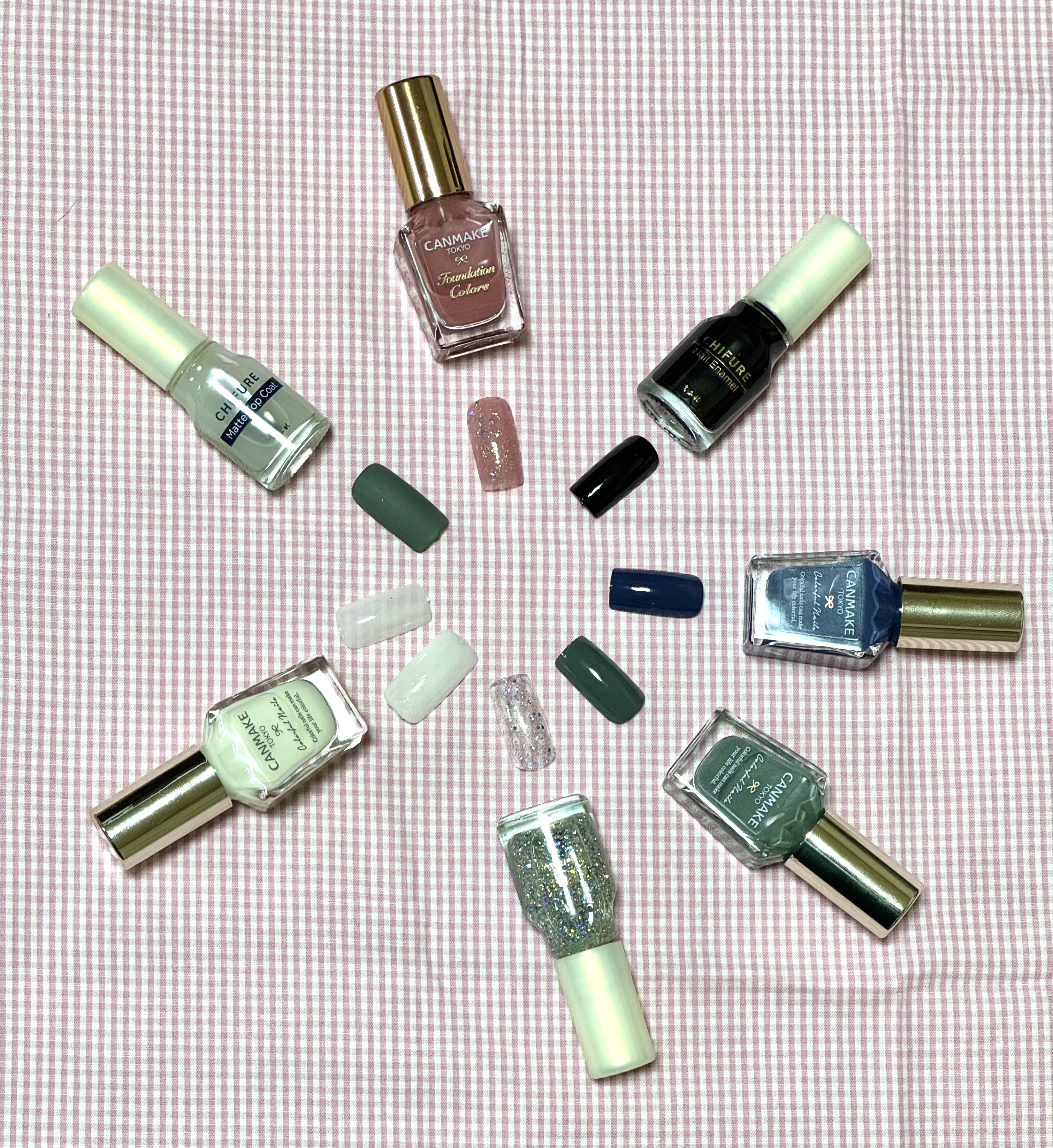 カラフルネイルズ/キャンメイク/マニキュアを使ったクチコミ（1枚目）