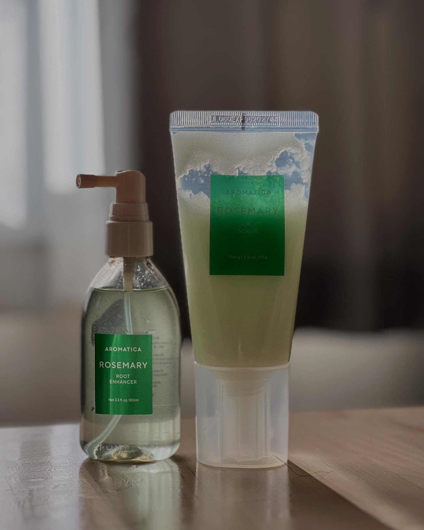 ローズマリー スカルプ スクラブ/AROMATICA/ヘッドスクラブを使ったクチコミ（2枚目）