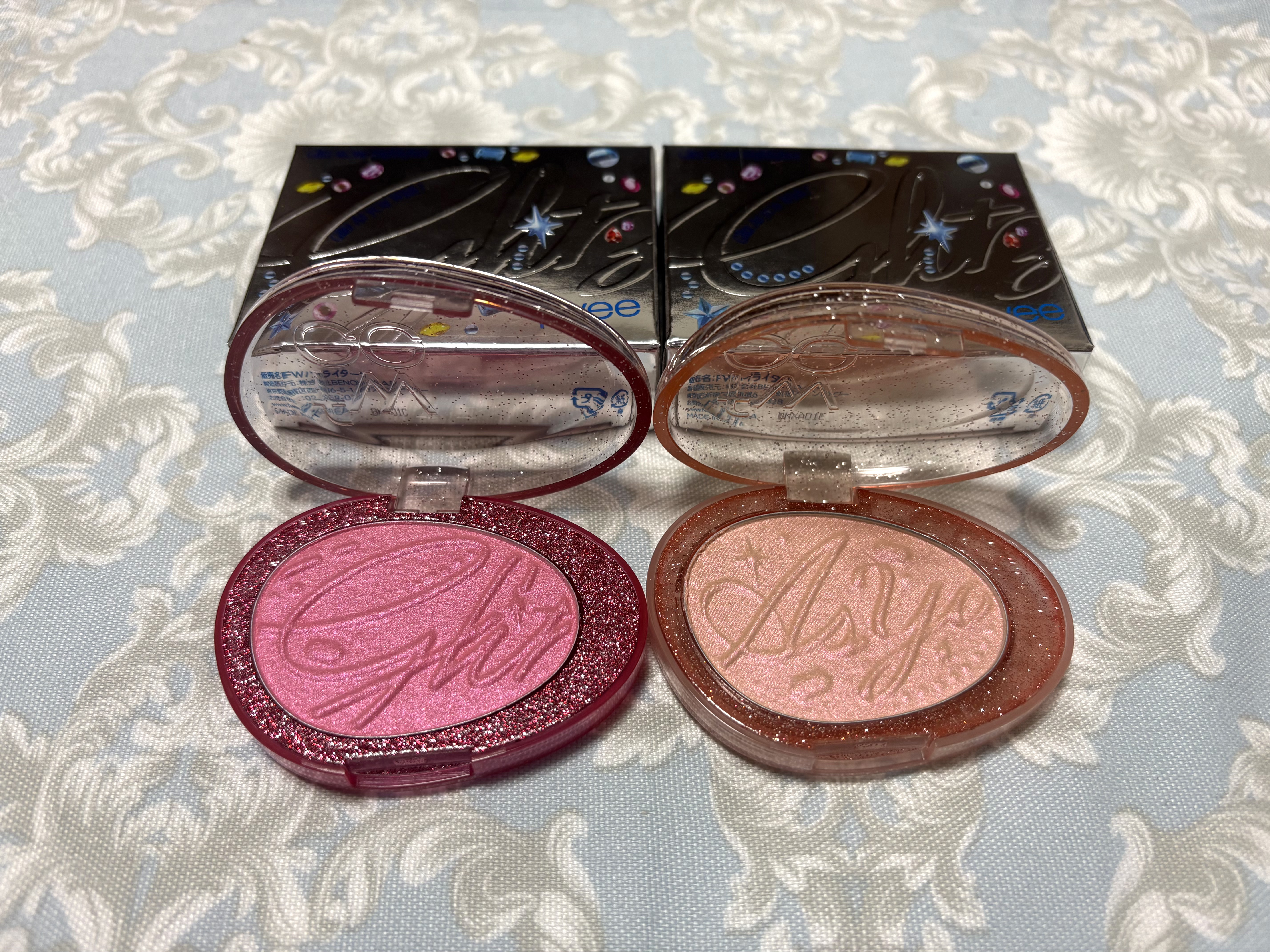 フィー グリッツストーンハイライター/fwee/パウダーハイライトを使ったクチコミ（2枚目）