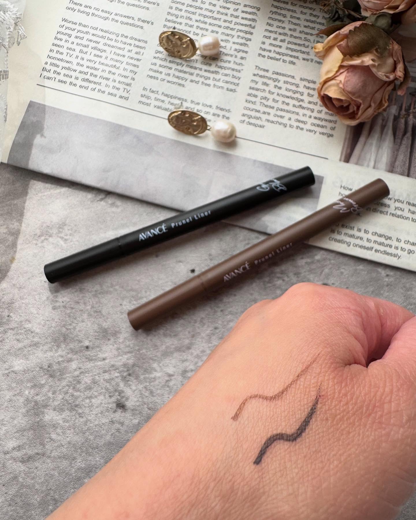 アヴァンセ プリュネルライナー/アヴァンセ/リキッドアイライナーを使ったクチコミ（2枚目）