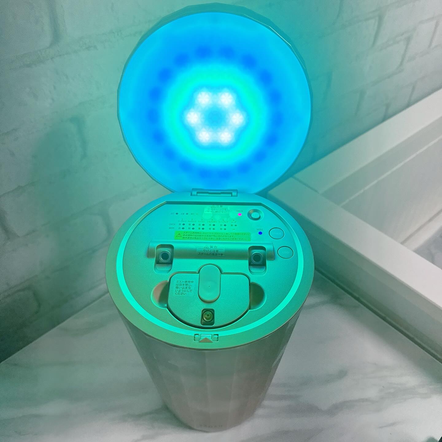 フォトスチーマー/YA-MAN TOKYO JAPAN/美顔器・マッサージを使ったクチコミ（2枚目）