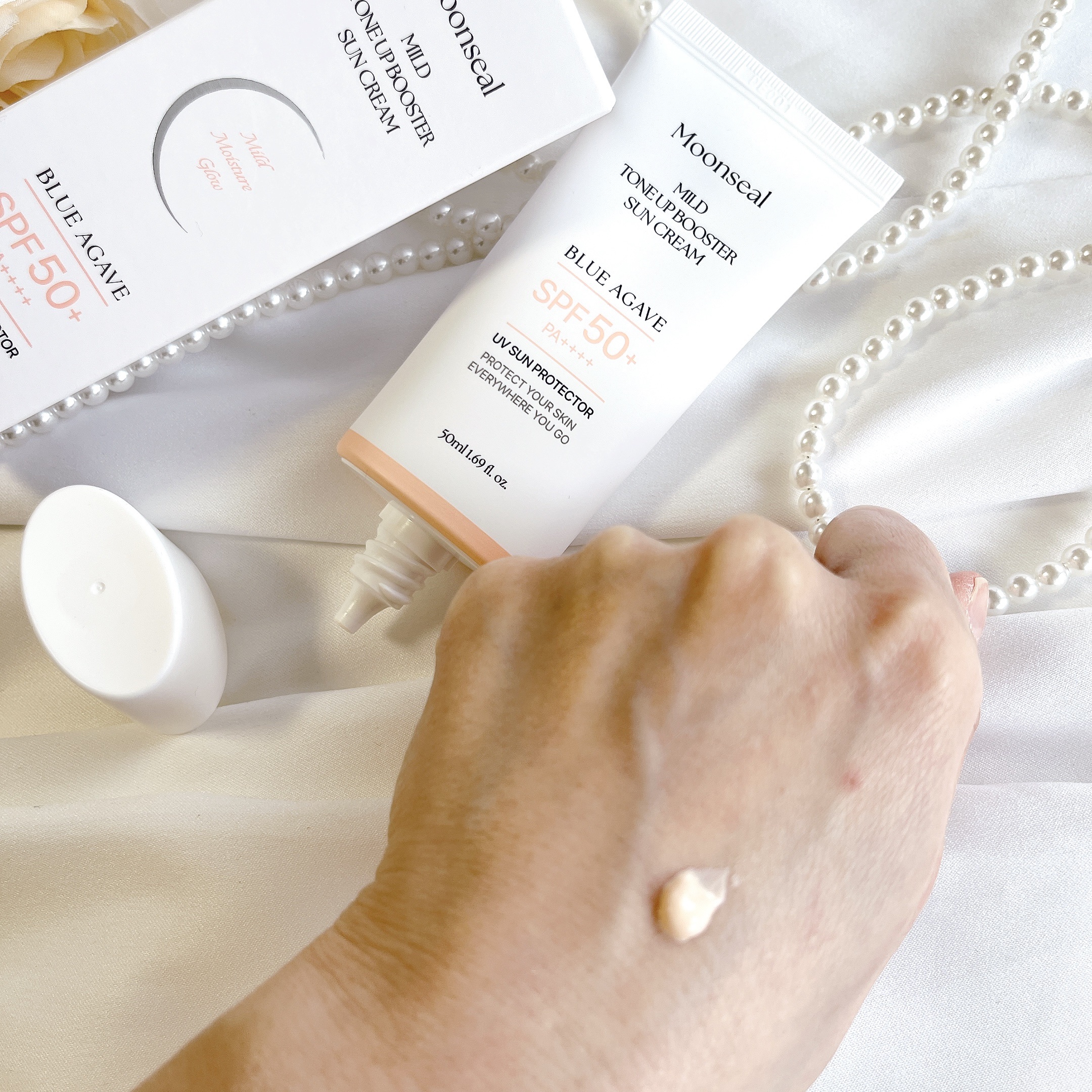 マイルドトーンアップブースターサンクリーム/Moonseal/日焼け止めクリームを使ったクチコミ（3枚目）