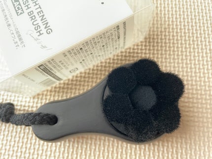 ت.•*¨*•.¸¸♬ⓚⓤⓜⓘⓚⓞ on LIPS 「SHIKARIBRIGHTENINGWASHblackを提供い..」(2枚目)