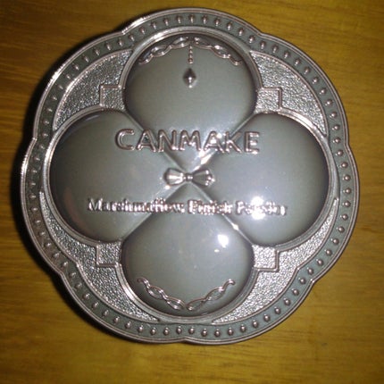 マシュマロフィニッシュパウダー mini/キャンメイク/フェイスパウダーを使ったクチコミ(1枚目)