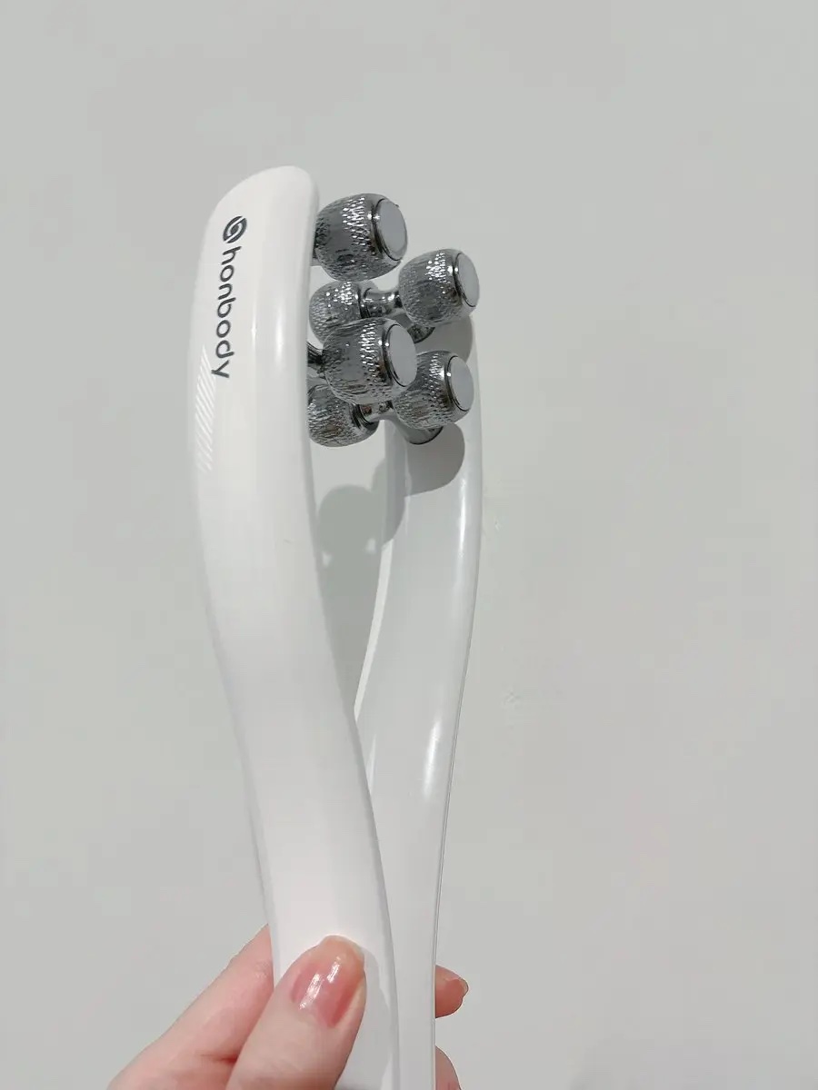 EMSブイローラー/HONBODY/美顔器・マッサージを使ったクチコミ（2枚目）