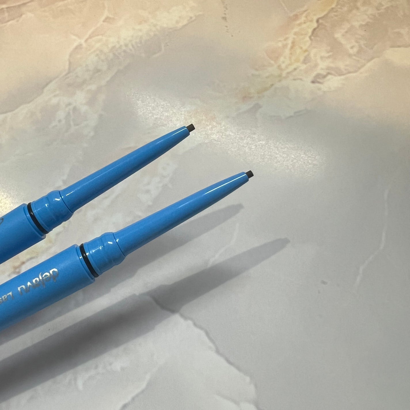 「密着アイライナー」極細クリームペンシル/デジャヴュ/ペンシルアイライナーを使ったクチコミ(3枚目)