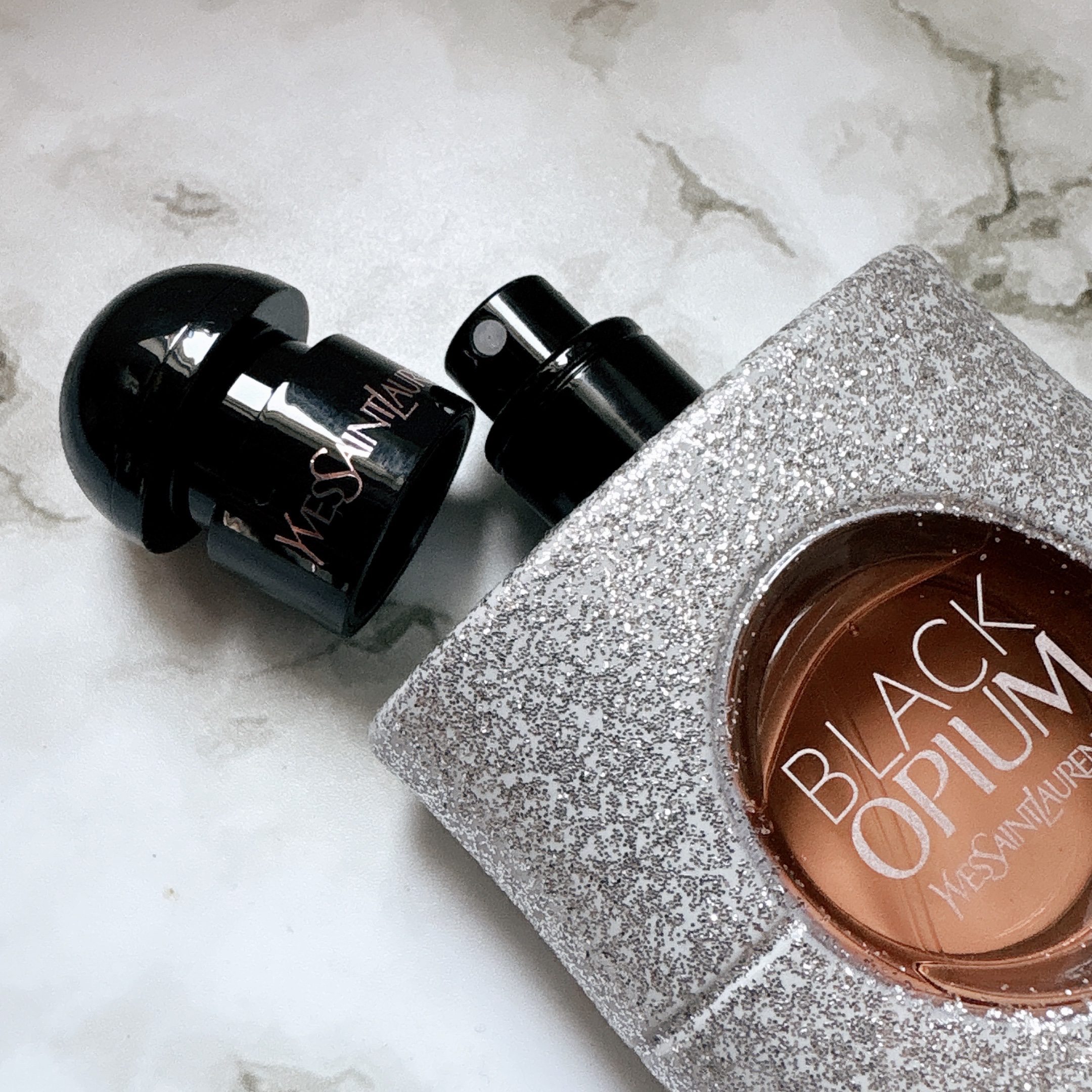 ブラック OP オーデパルファム グリッター/YVES SAINT LAURENT BEAUTE/香水(その他)を使ったクチコミ（2枚目）