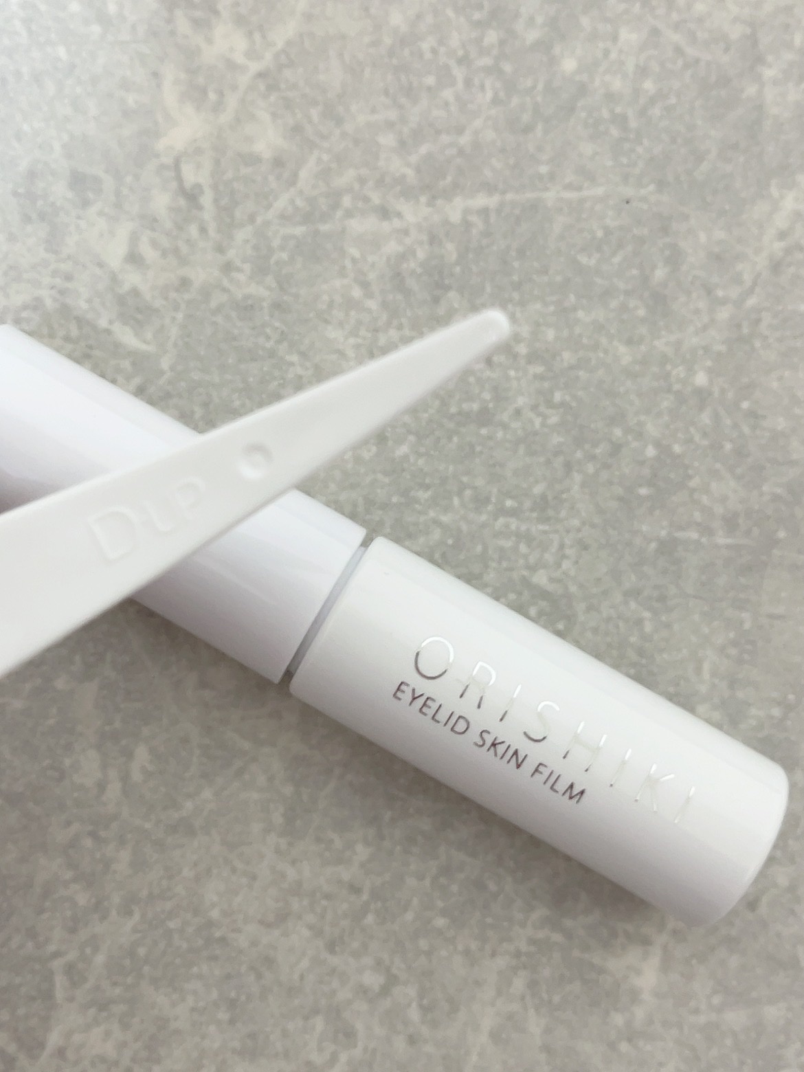 オリシキ アイリッドスキンフィルム		/D-UP/二重まぶた用アイテムを使ったクチコミ（1枚目）