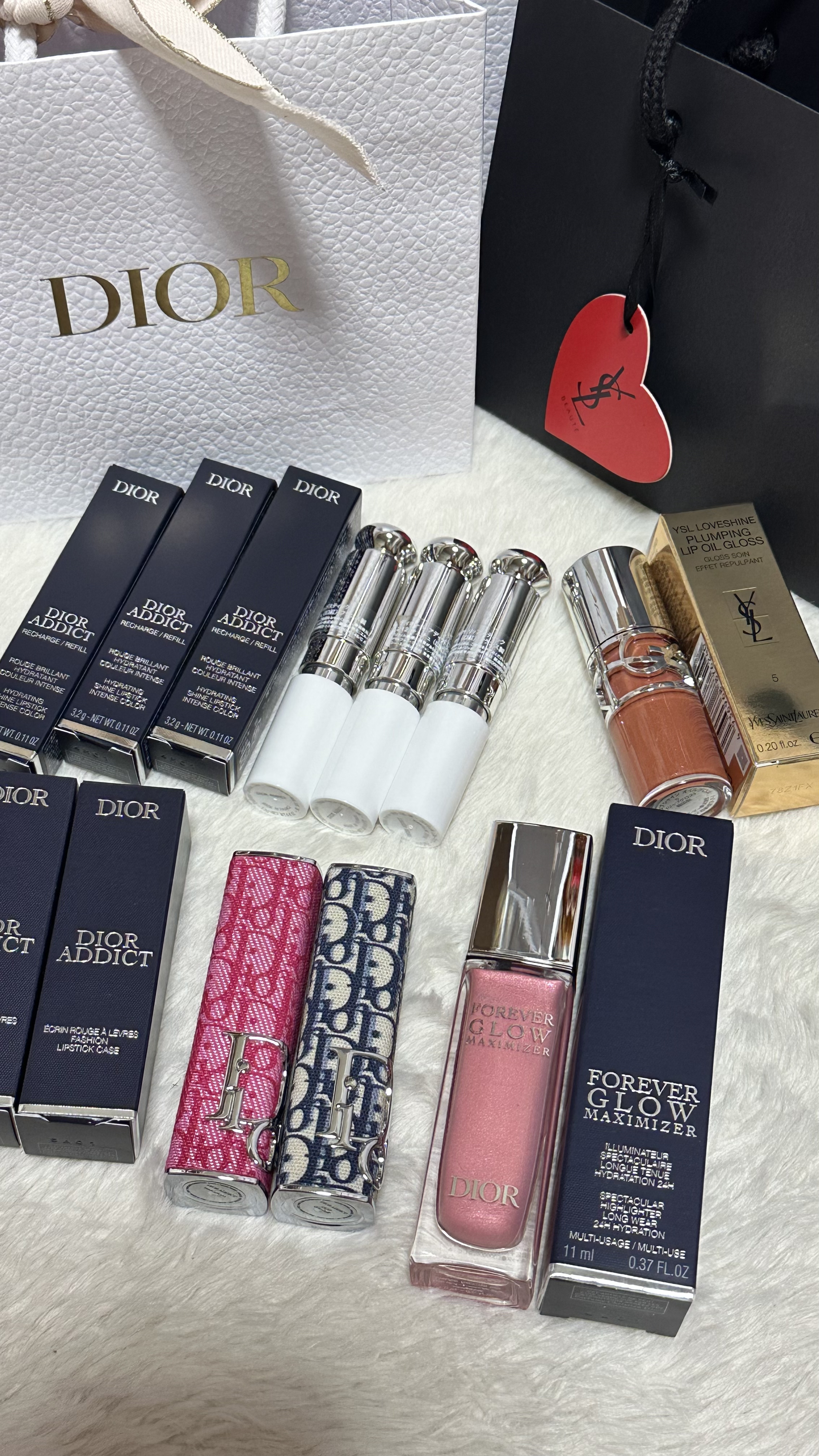 YSL ラブシャイン オイル グロス/YVES SAINT LAURENT BEAUTE/リップグロスを使ったクチコミ（1枚目）