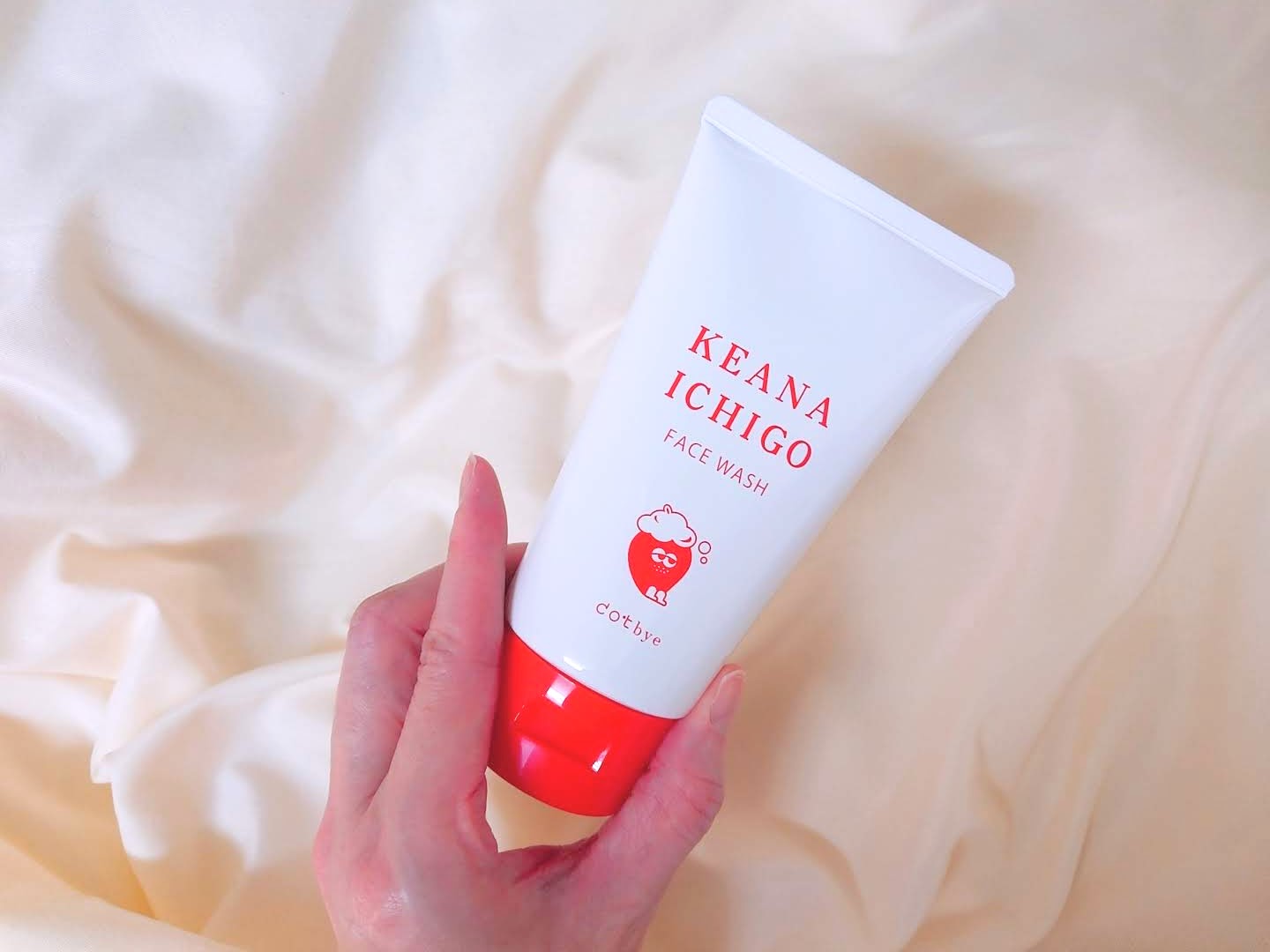 毛穴いちご洗顔 ホワイト/ドットバイ/洗顔フォームを使ったクチコミ（2枚目）