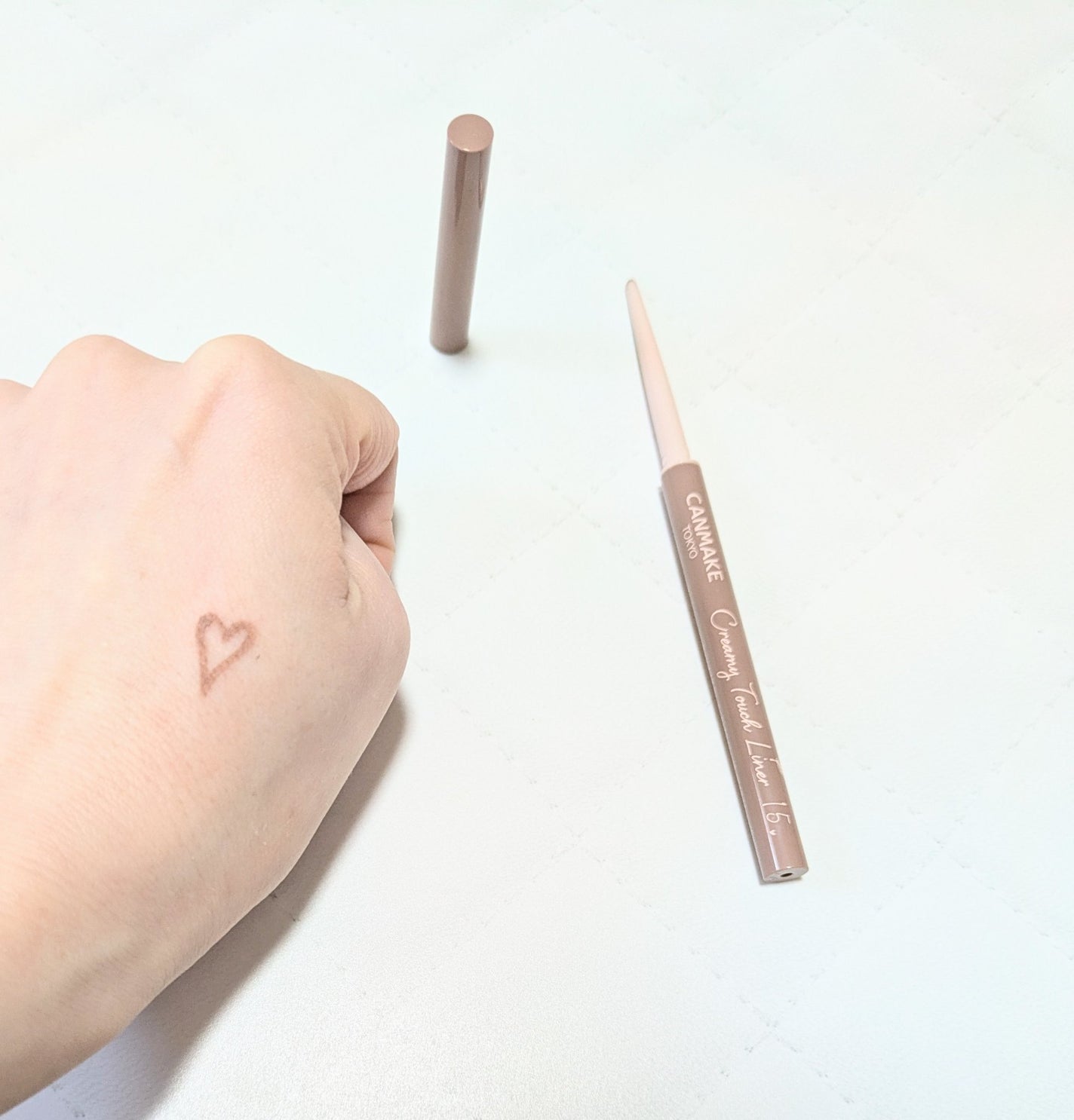 クリーミータッチライナー/キャンメイク/ジェルアイライナーを使ったクチコミ(3枚目)