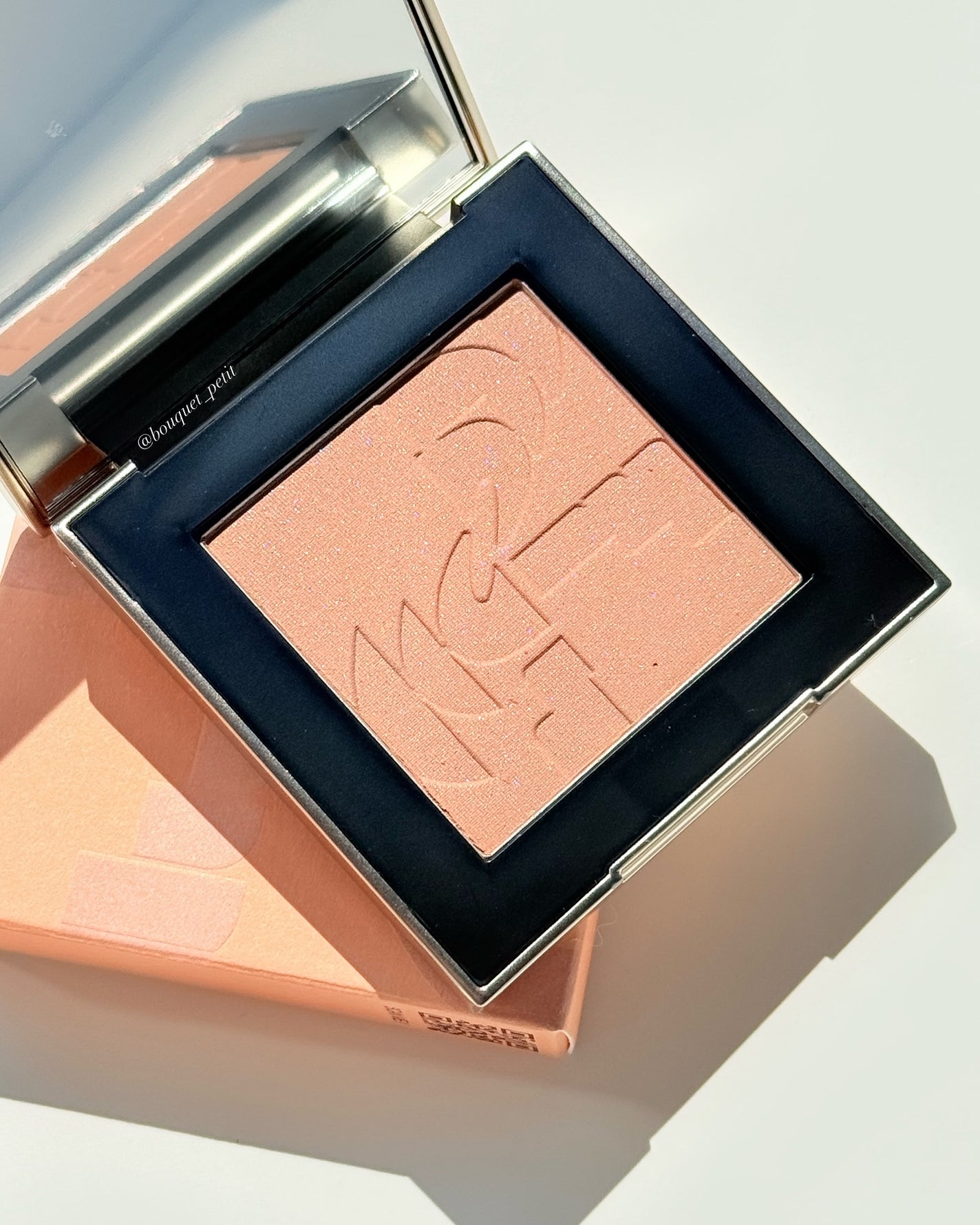 オールオーバーフェイスブラッシュ/TWO SLASH FOUR/パウダーチークを使ったクチコミ(5枚目)