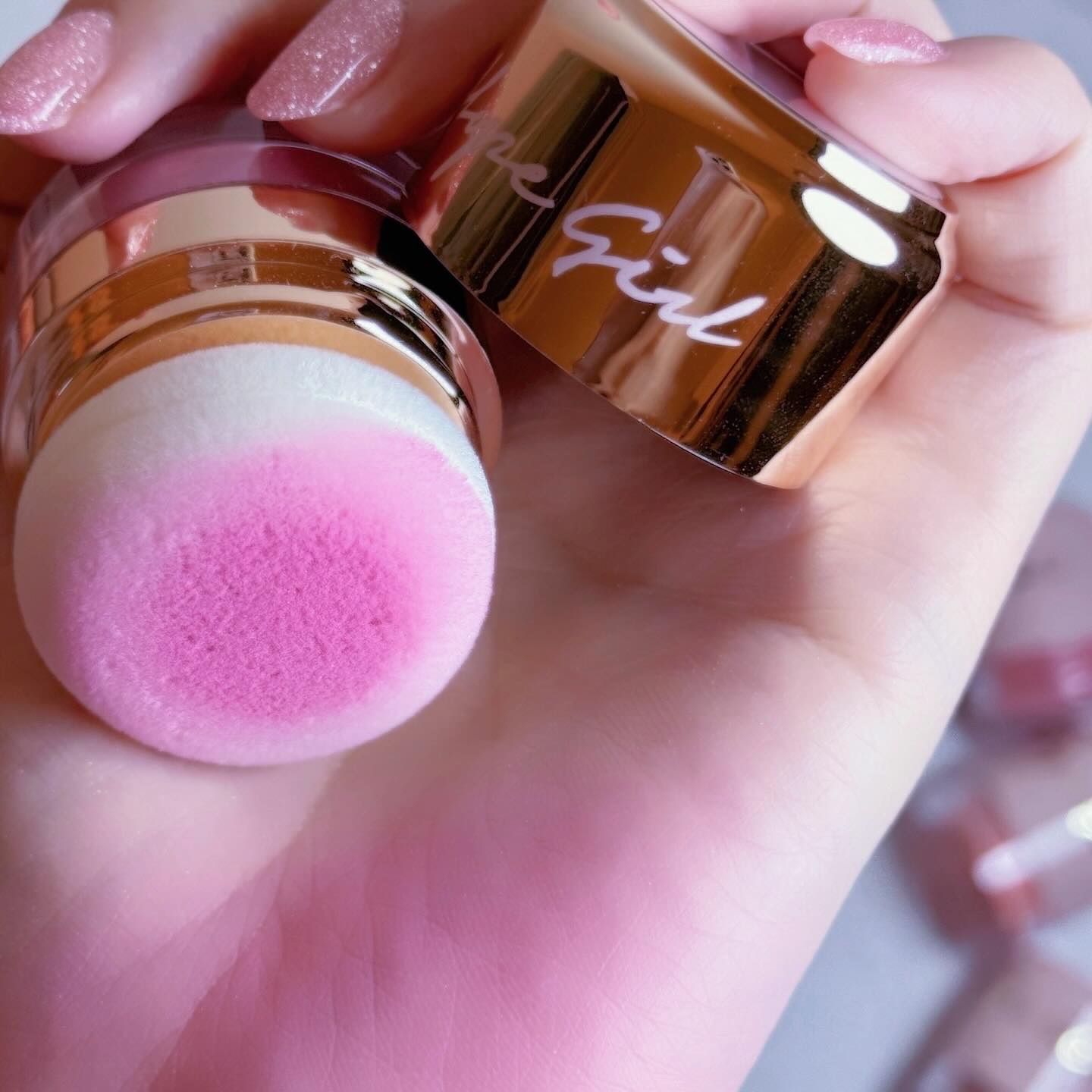 ホープガール3Dパウダーブラッシャー/Hope Girl/パウダーチークを使ったクチコミ（1枚目）