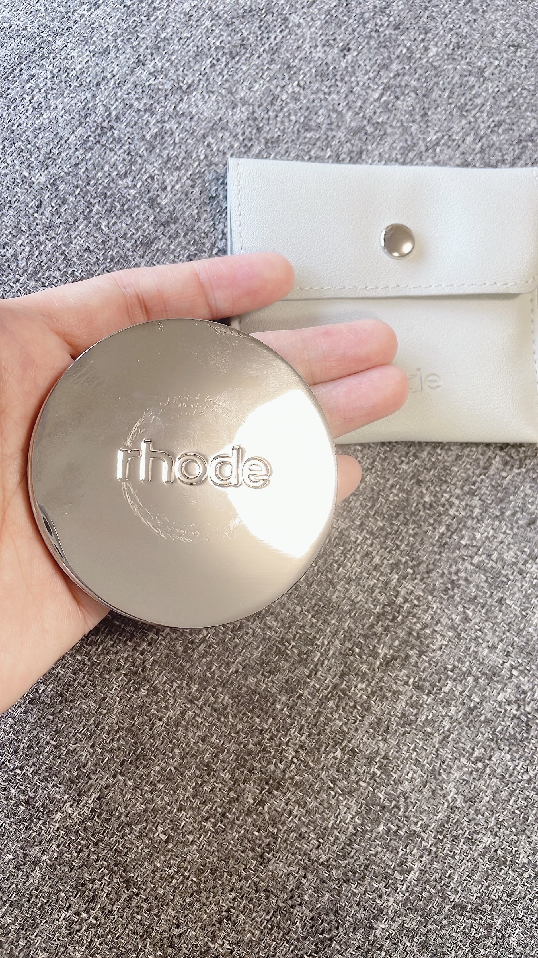 rhode mirror コンパクトミラー/rhode skin/その他化粧小物を使ったクチコミ（2枚目）