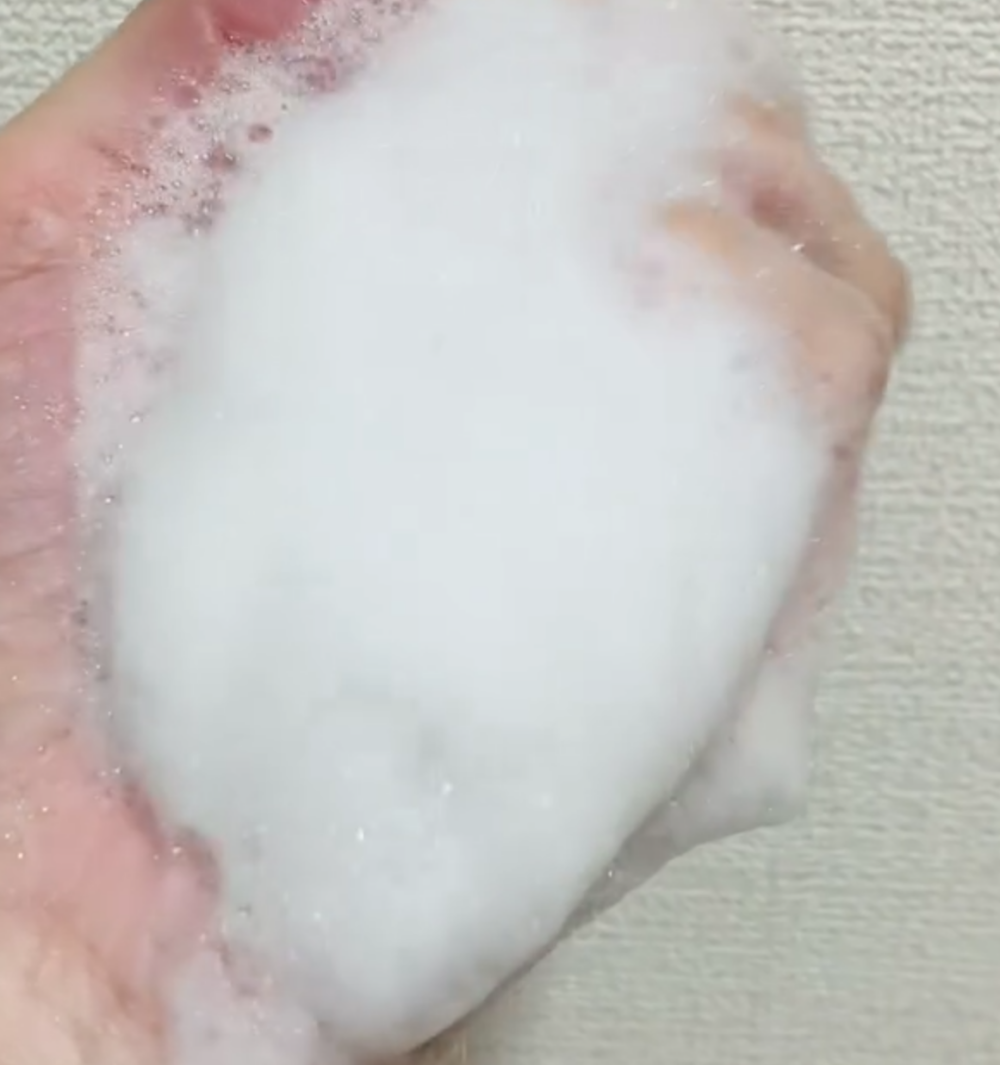 リフレッシングボディソープ(レモン＆ベルガモットの香り)/Vitaming/ボディソープを使ったクチコミ（3枚目）