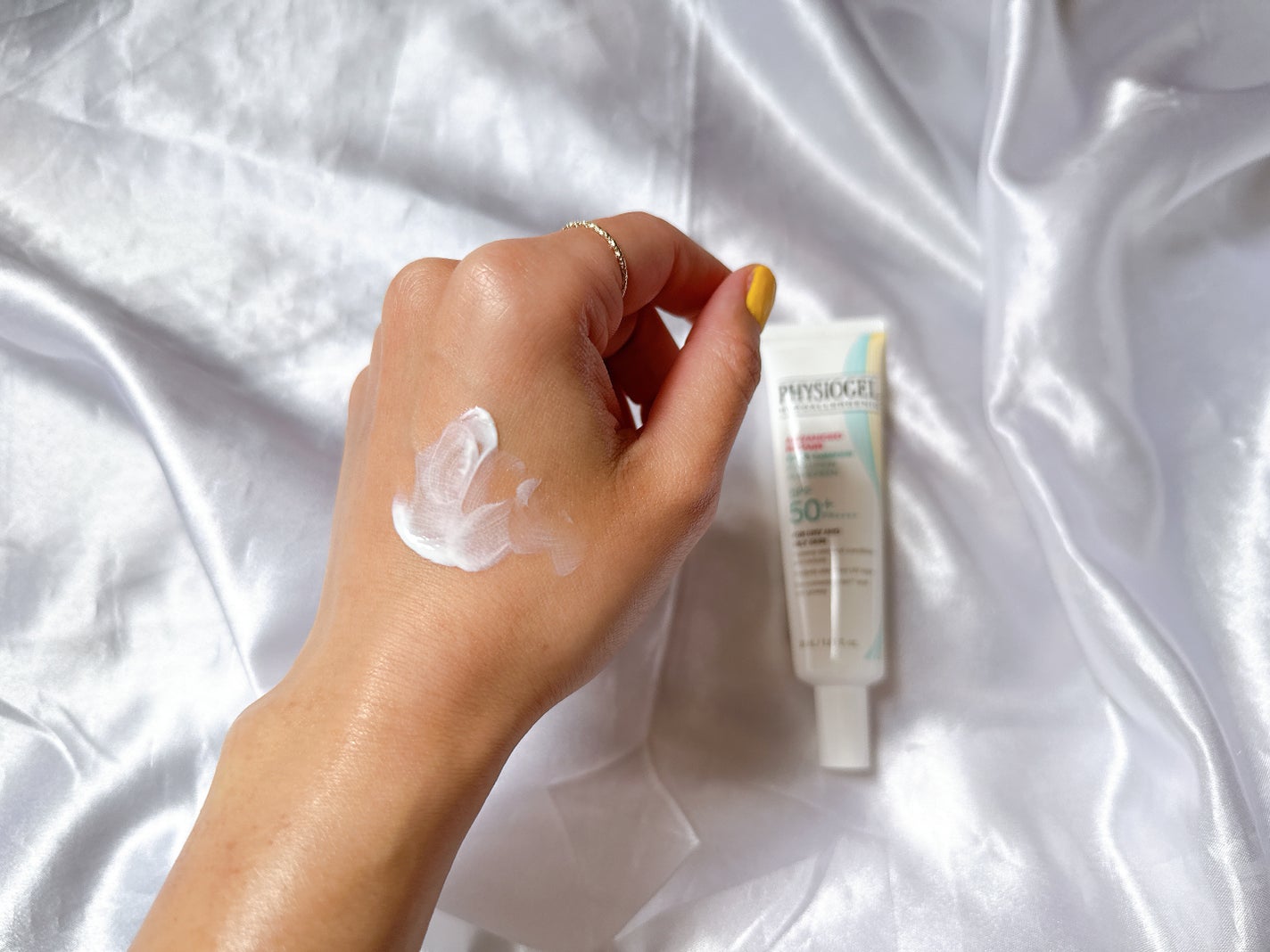 アドバンスドリペア シカ バランス Pソリューション サンスクリーン/PHYSIOGEL/日焼け止めクリームを使ったクチコミ(3枚目)