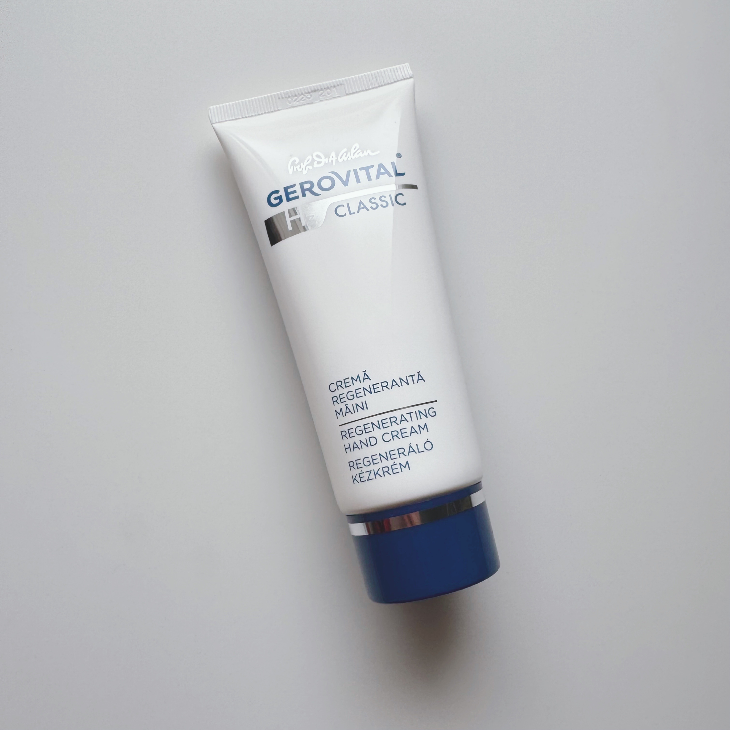 ジェロビタール H3 クラシック リジェネレートハンドクリーム/GEROVITAL/ハンドクリームを使ったクチコミ（1枚目）