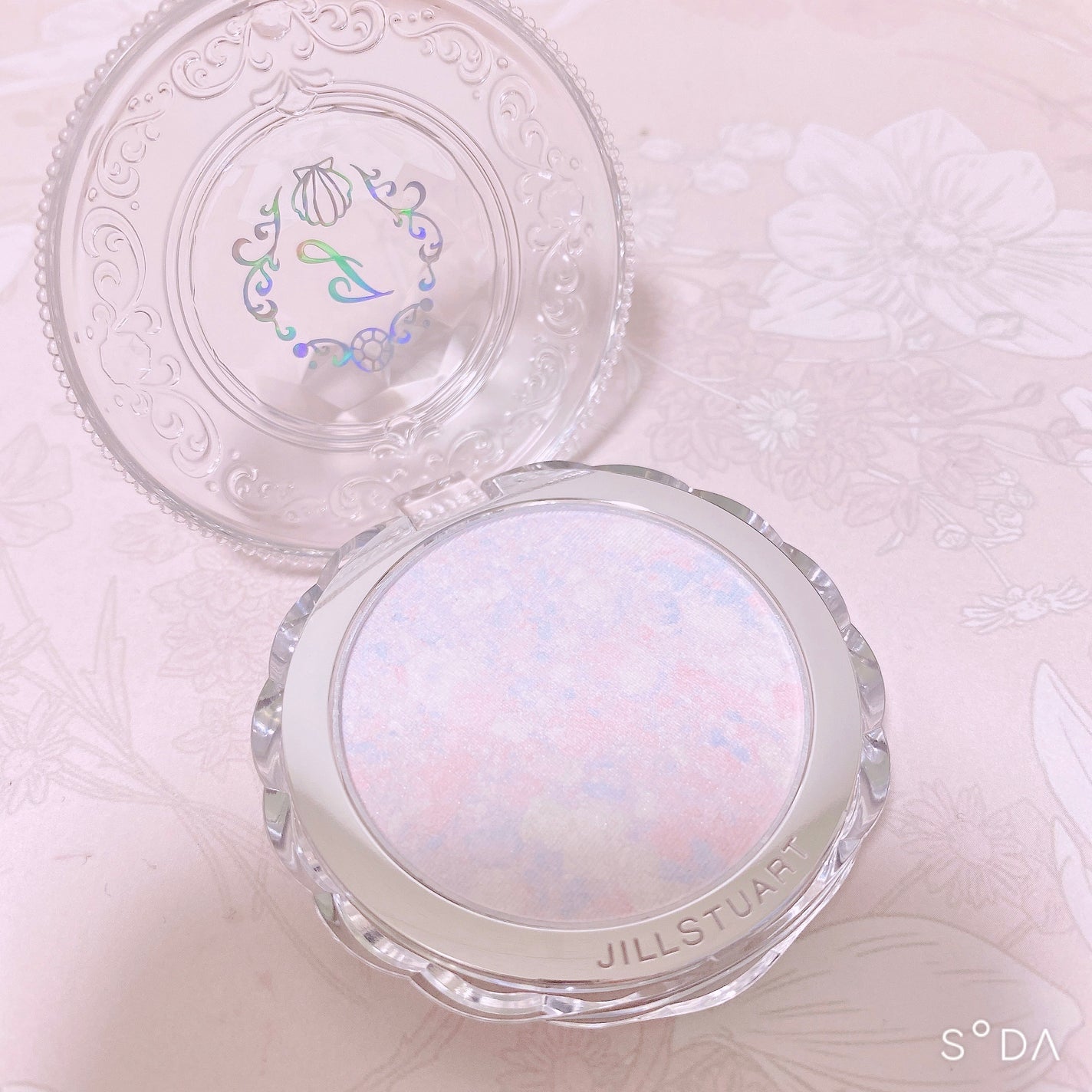 ジルスチュアート ブルームクチュール アイズ ジュエルドブーケ/JILL STUART/アイシャドウパレットを使ったクチコミ(3枚目)