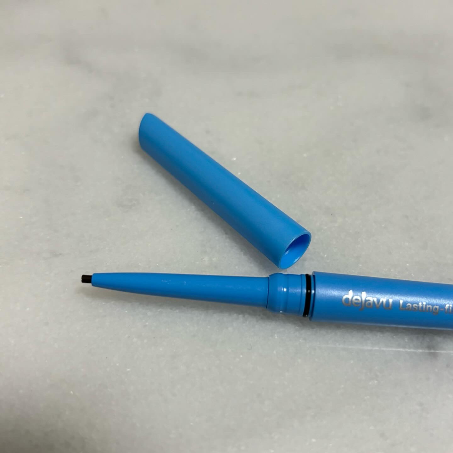 「密着アイライナー」極細クリームペンシル/デジャヴュ/ペンシルアイライナーを使ったクチコミ（2枚目）