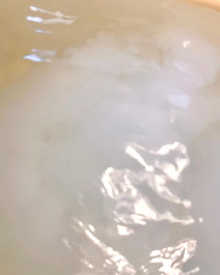 アロマバスエッセンス もみとヒノキ/ナチュラルアイランド/保湿系入浴剤を使ったクチコミ(3枚目)