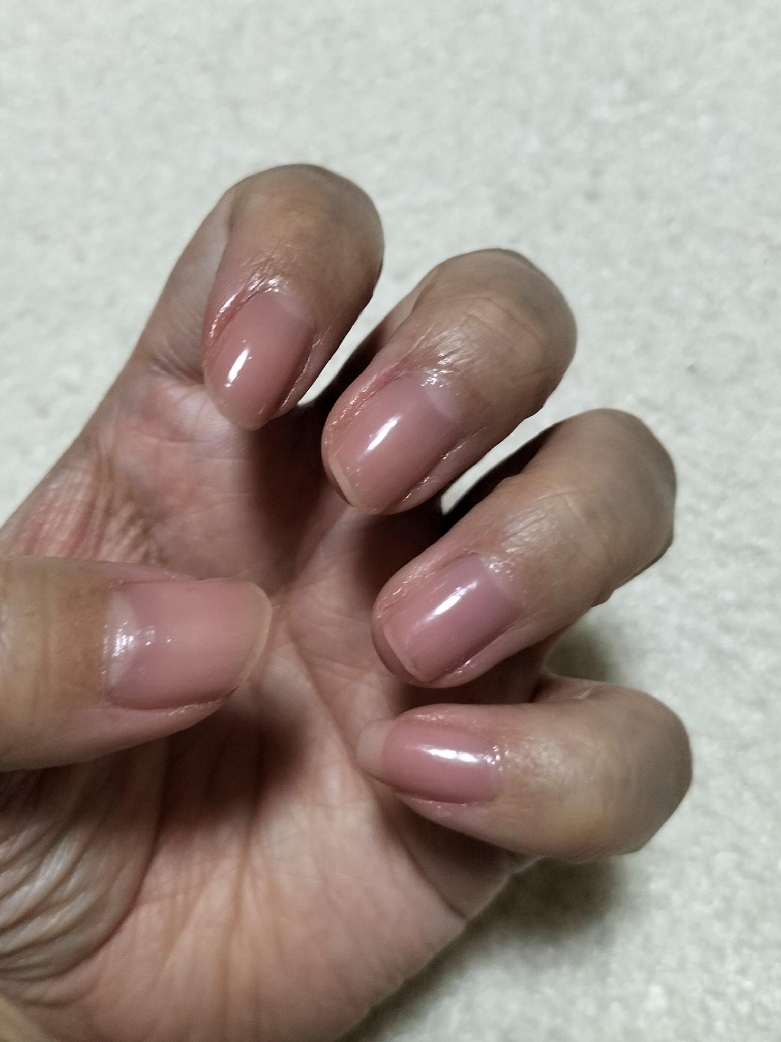 ネイルホリック つめ用ファンデ/ネイルホリック/ネイルトップコートを使ったクチコミ（2枚目）