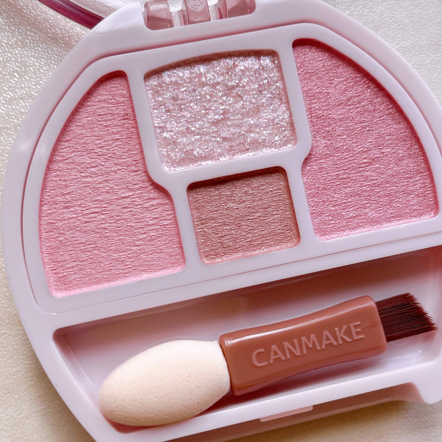 プランぷくコーデアイズ/キャンメイク/パウダーアイシャドウを使ったクチコミ（3枚目）