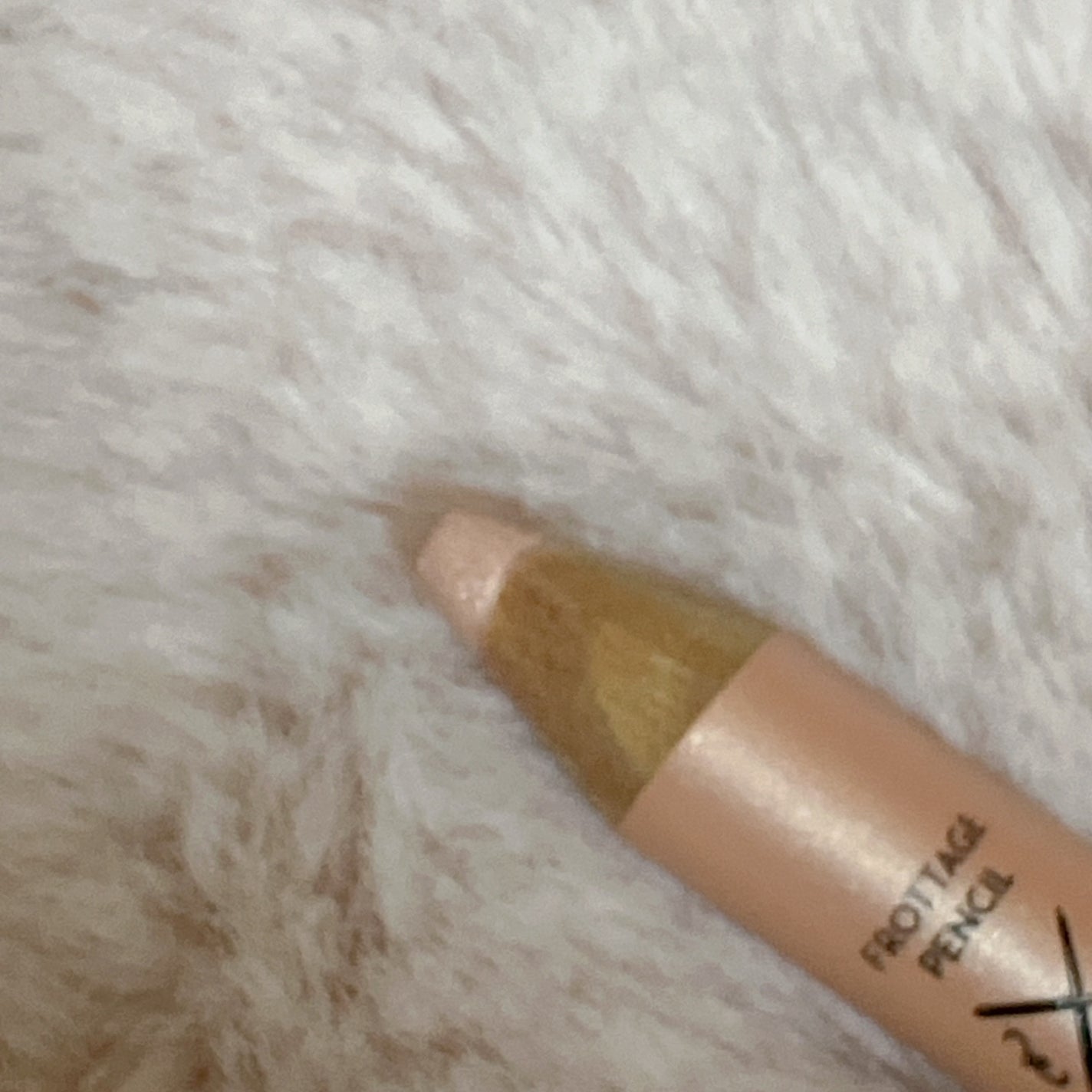 アートクラス フロッタージュペンシル/too cool for school/スティックアイシャドウを使ったクチコミ(4枚目)