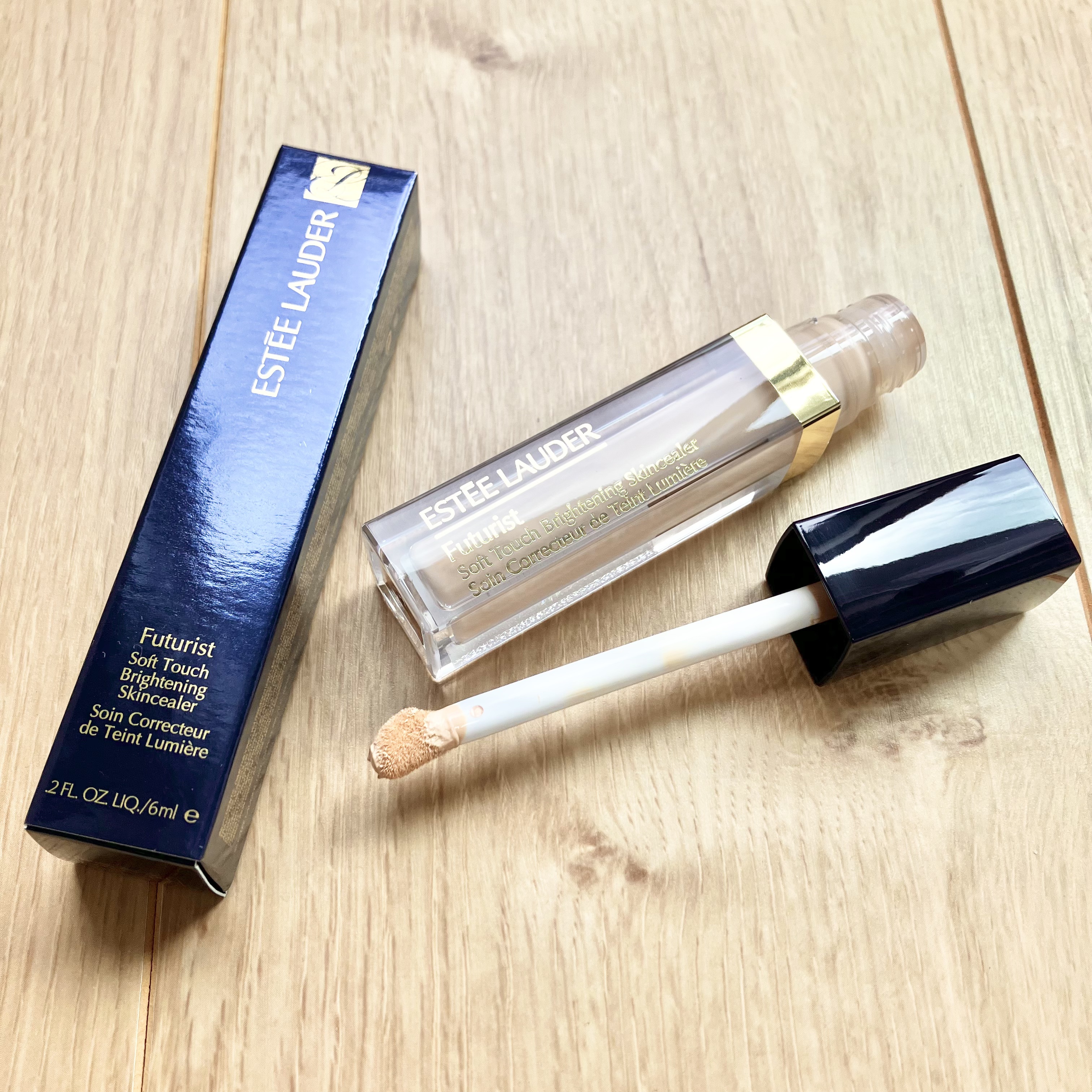 フューチャリスト ソフト タッチ ブライトニング スキンシーラー/ESTEE LAUDER/リキッドコンシーラーを使ったクチコミ（1枚目）